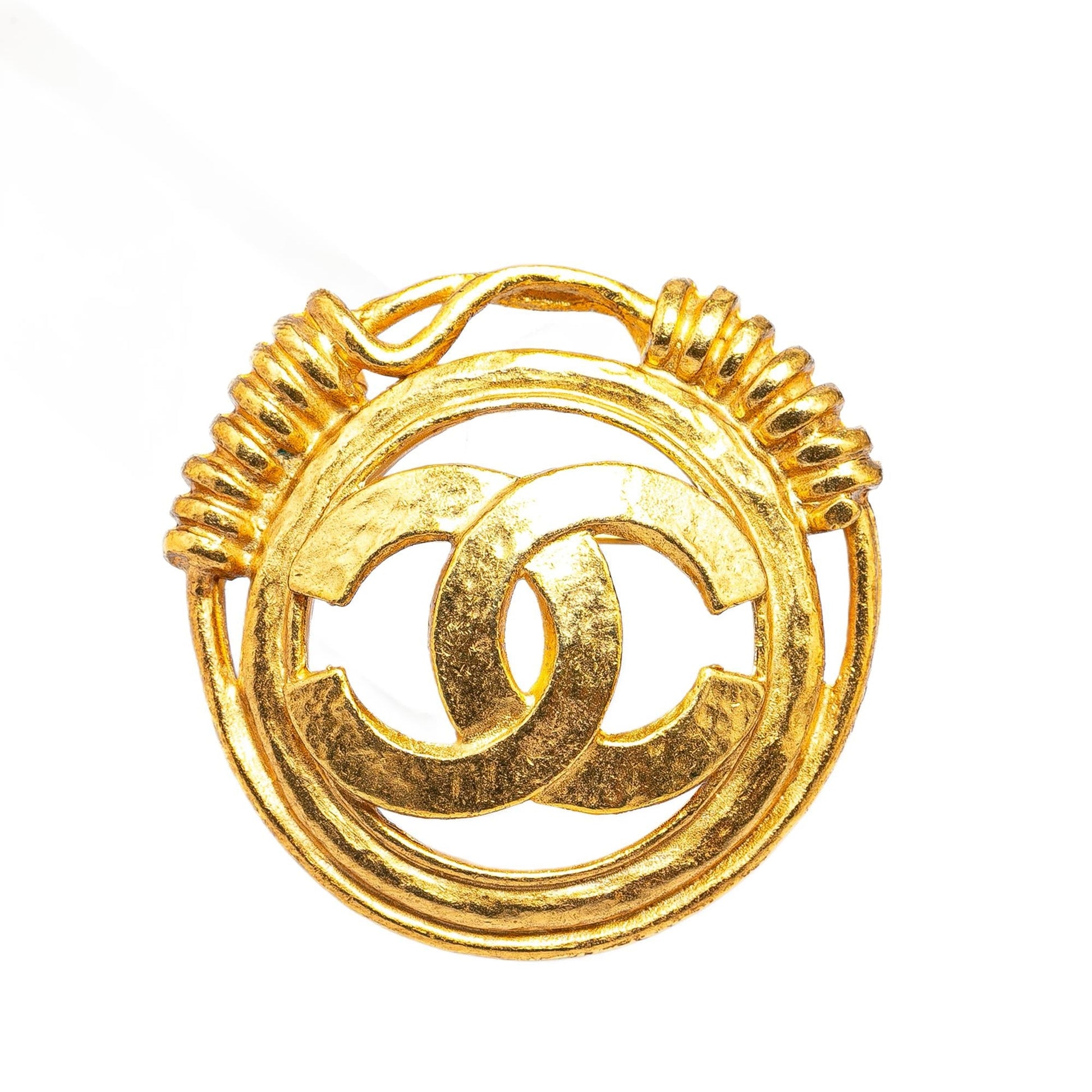 Chanel Plated CC Brooch SHG-ck9CYj Gold Handbag