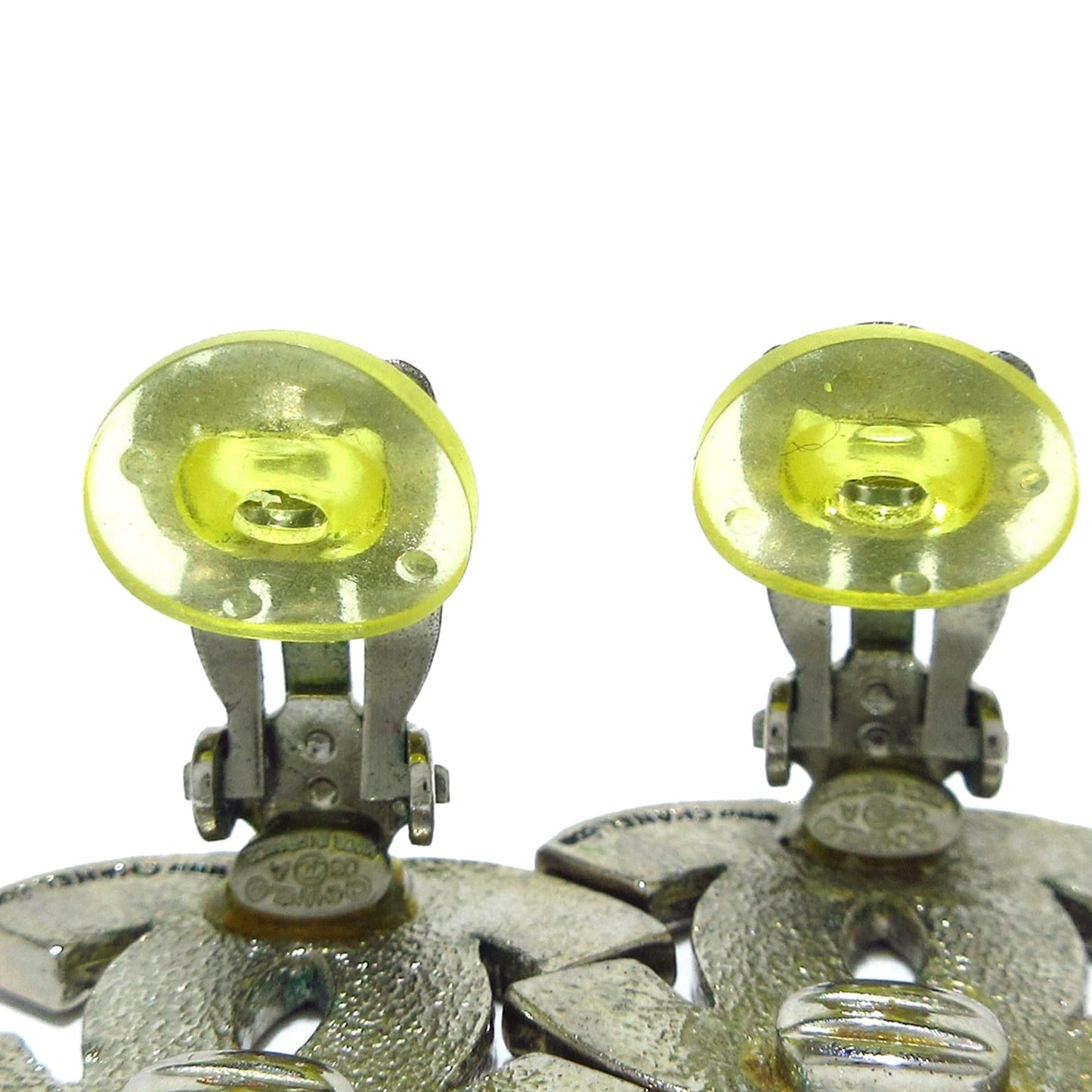 Chanel International Flags Clip On Earrings (Shg-Bx7Fja)
