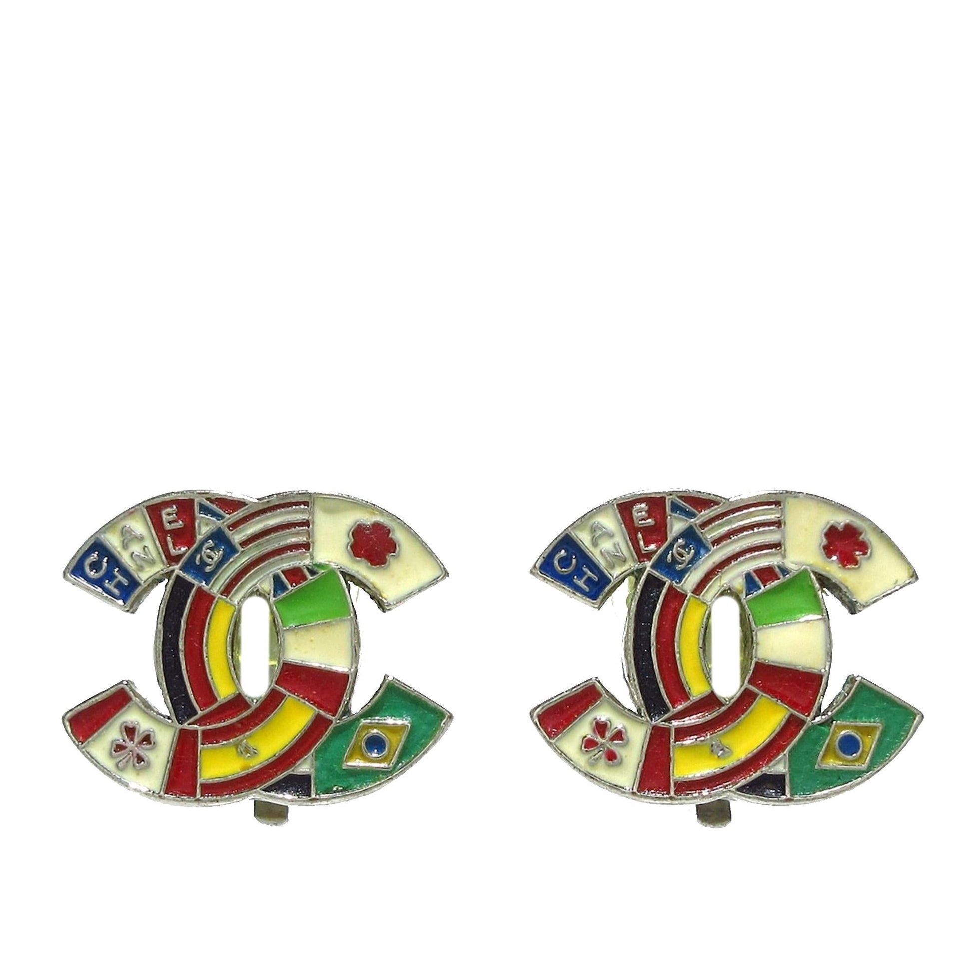 Chanel International Flags Clip On Earrings (Shg-Bx7Fja)