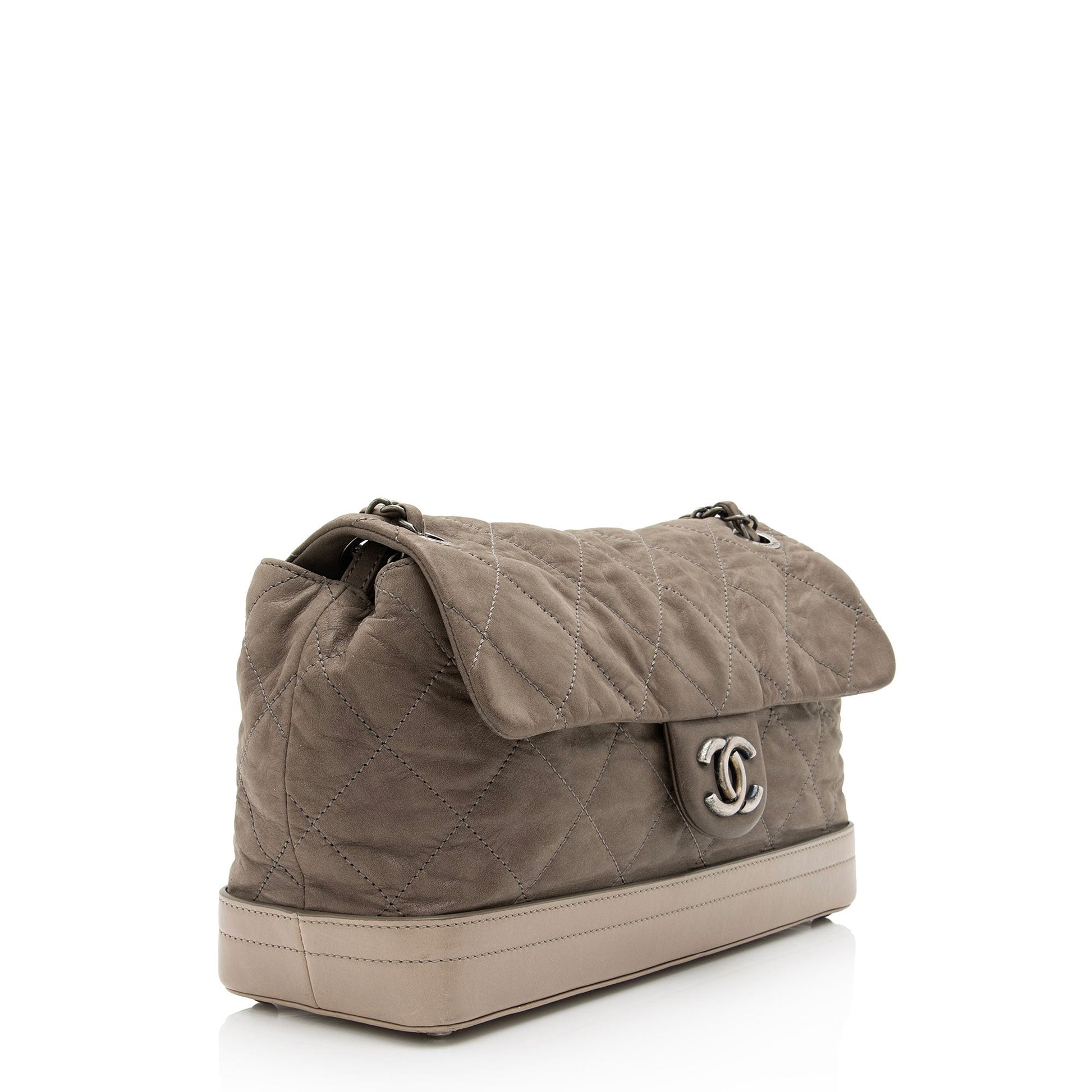 Chanel Iridescent Calfskin VIP Flap SHF-UvQfgO Shoulder Bag