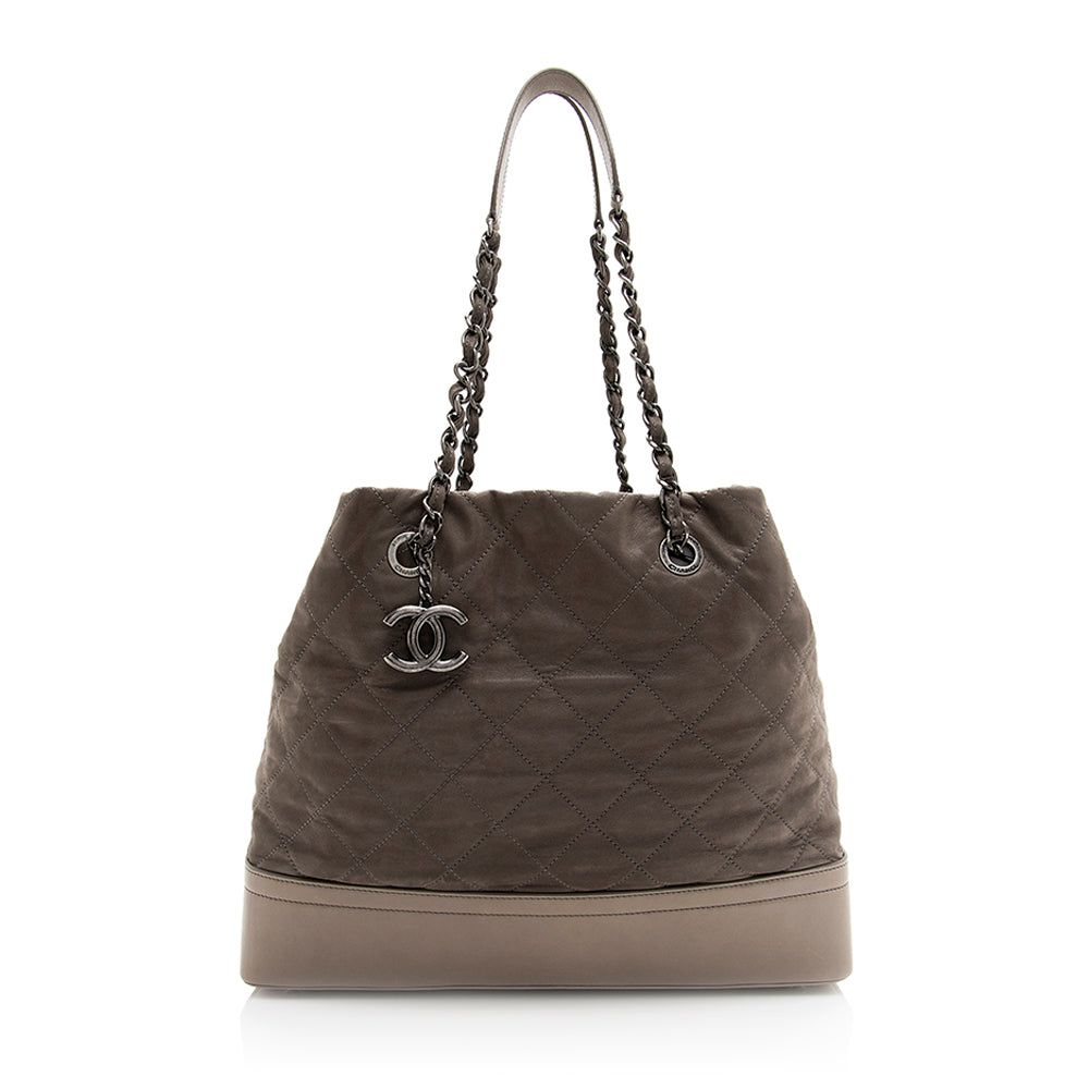 Chanel Iridescent Calfskin VIP Grand Shopping SHF Tote Bag Tote Shf