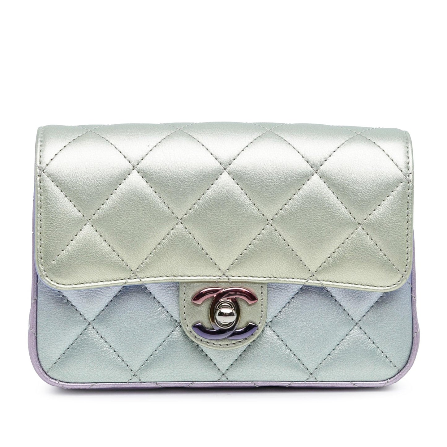 Chanel Iridescent Lambskin Wristlet SHG-OsxRyI Clutch Bag