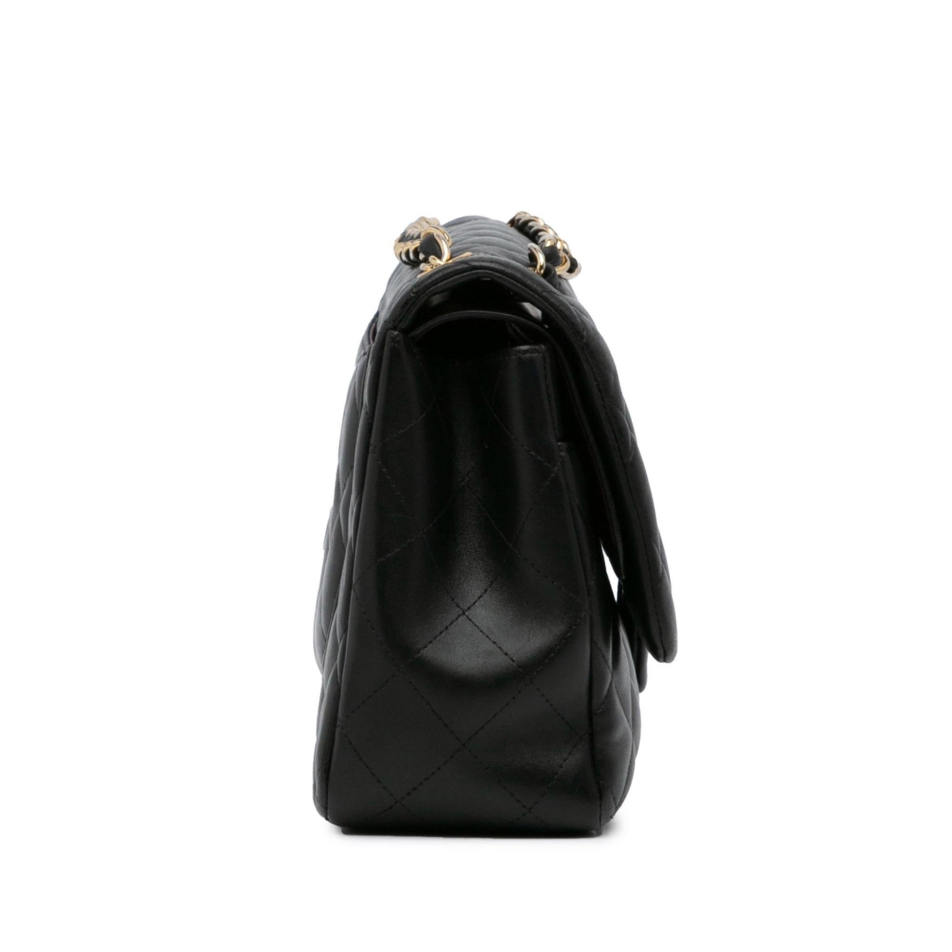 Chanel Jumbo Classic Lambskin Double Flap SHG-FyBqVD Handbag