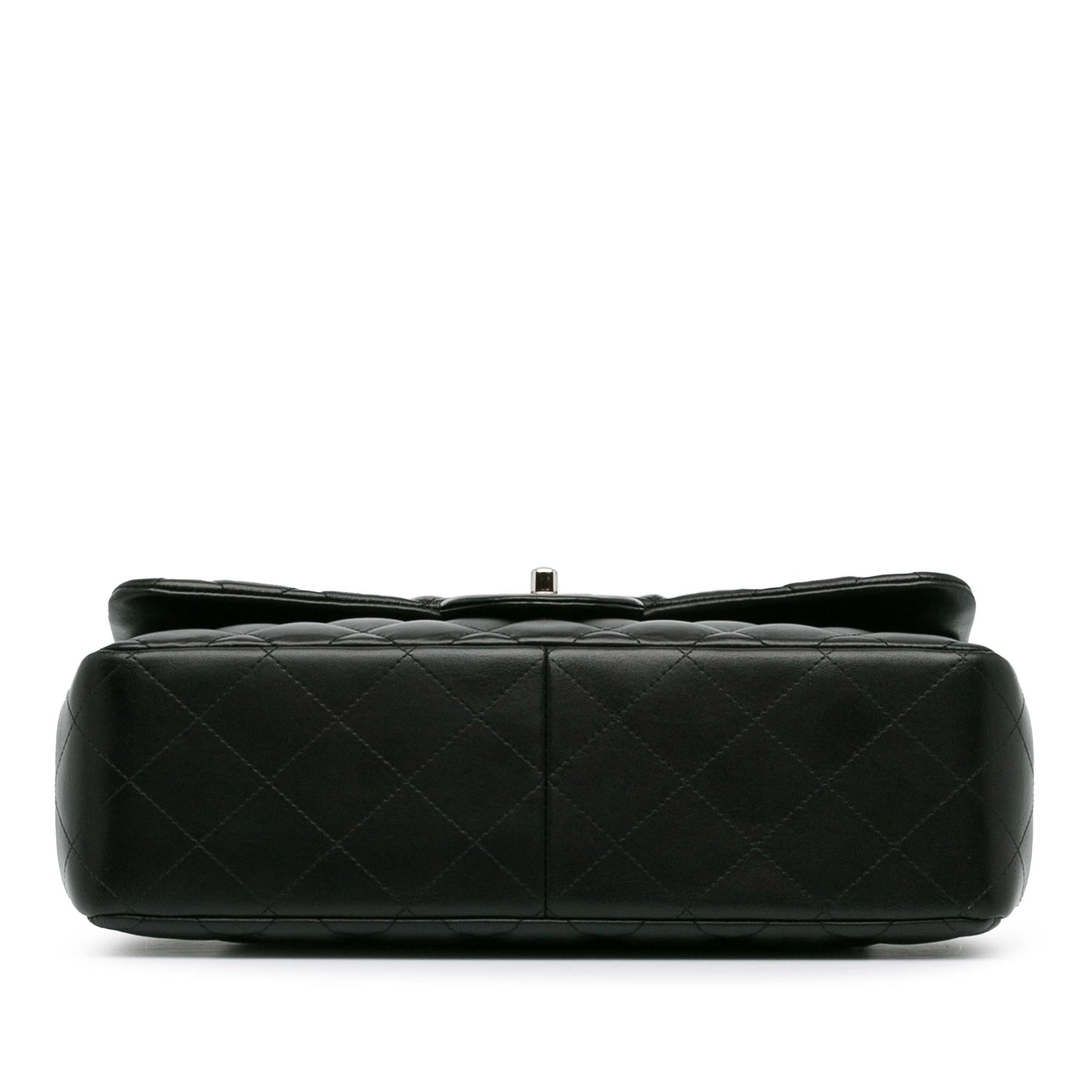 Chanel Jumbo Classic Lambskin Double Flap (SHG-WX0kkI)