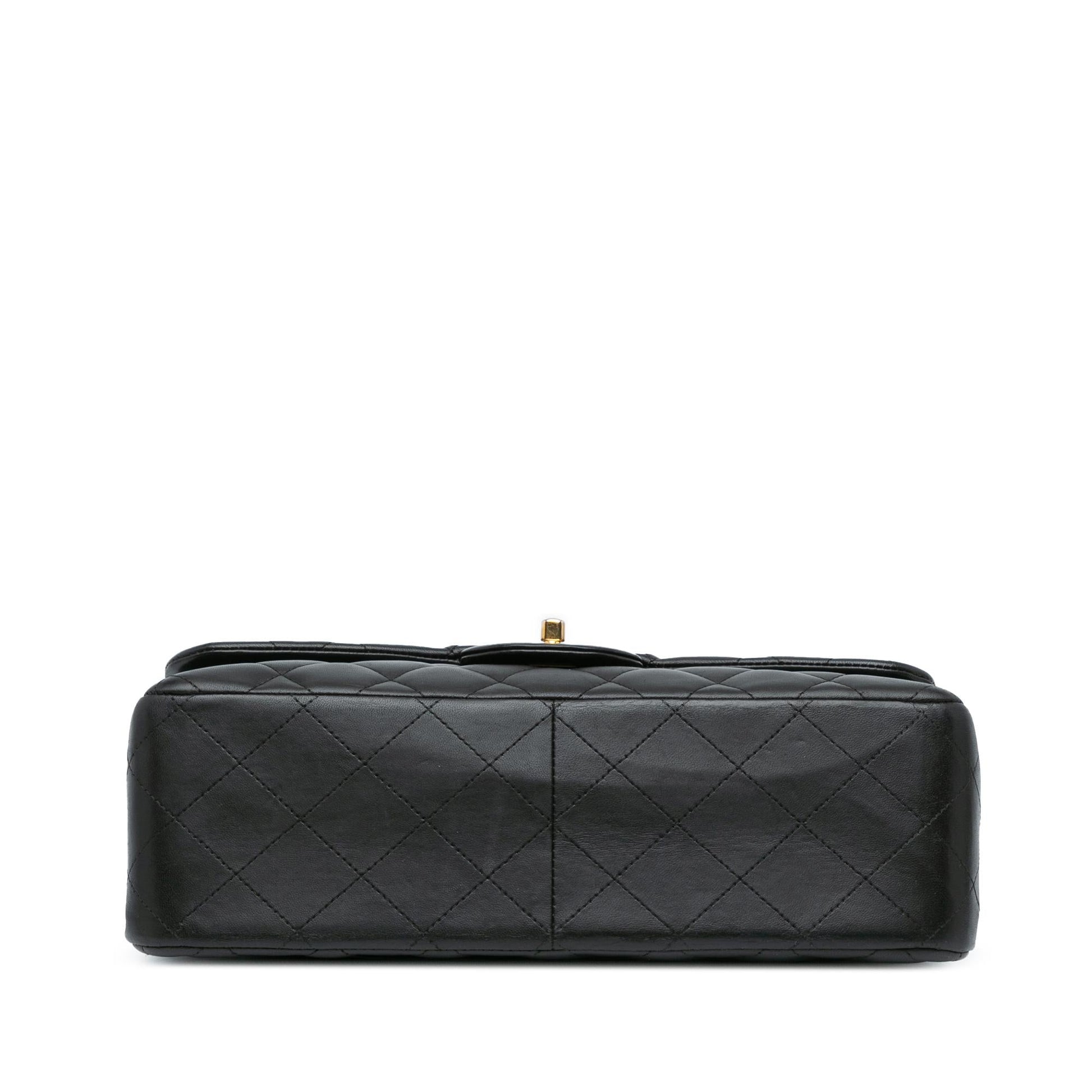 Chanel Jumbo Classic Lambskin Double Flap SHG-mRKw0w Handbag