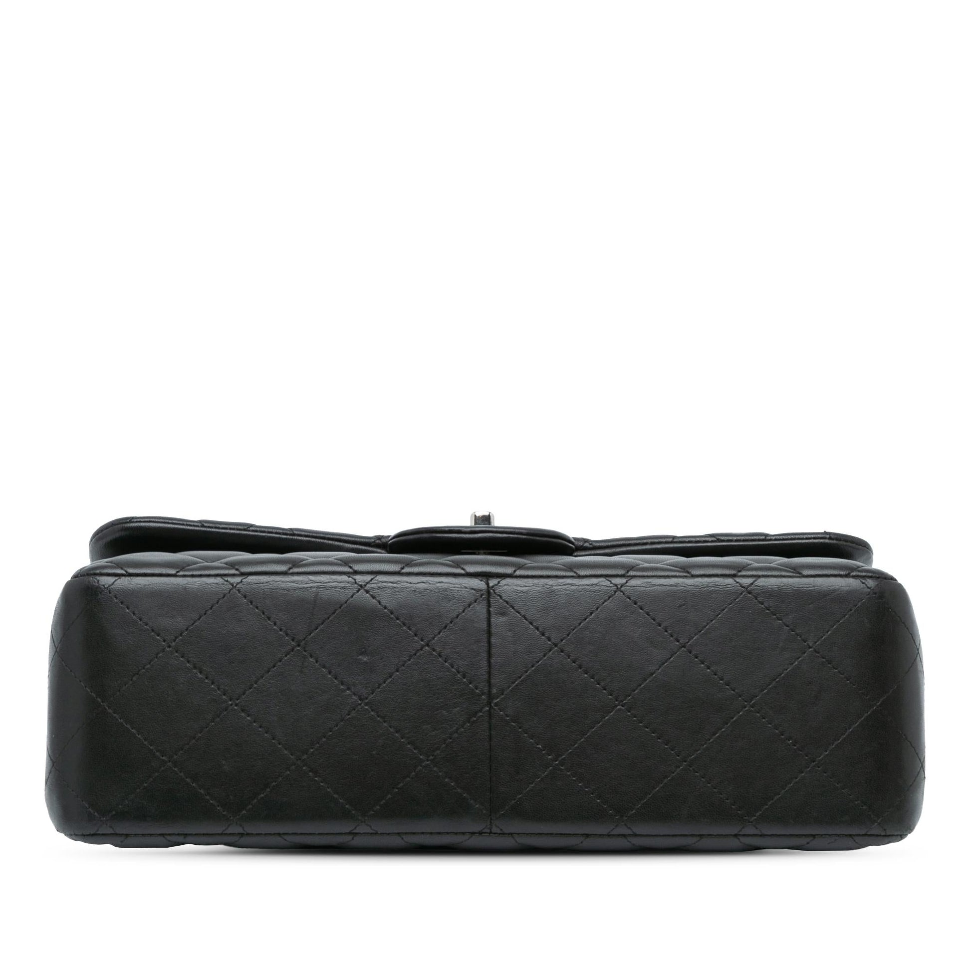 Chanel Jumbo Classic Lambskin Double Flap Handbag Shg T2Xnq8