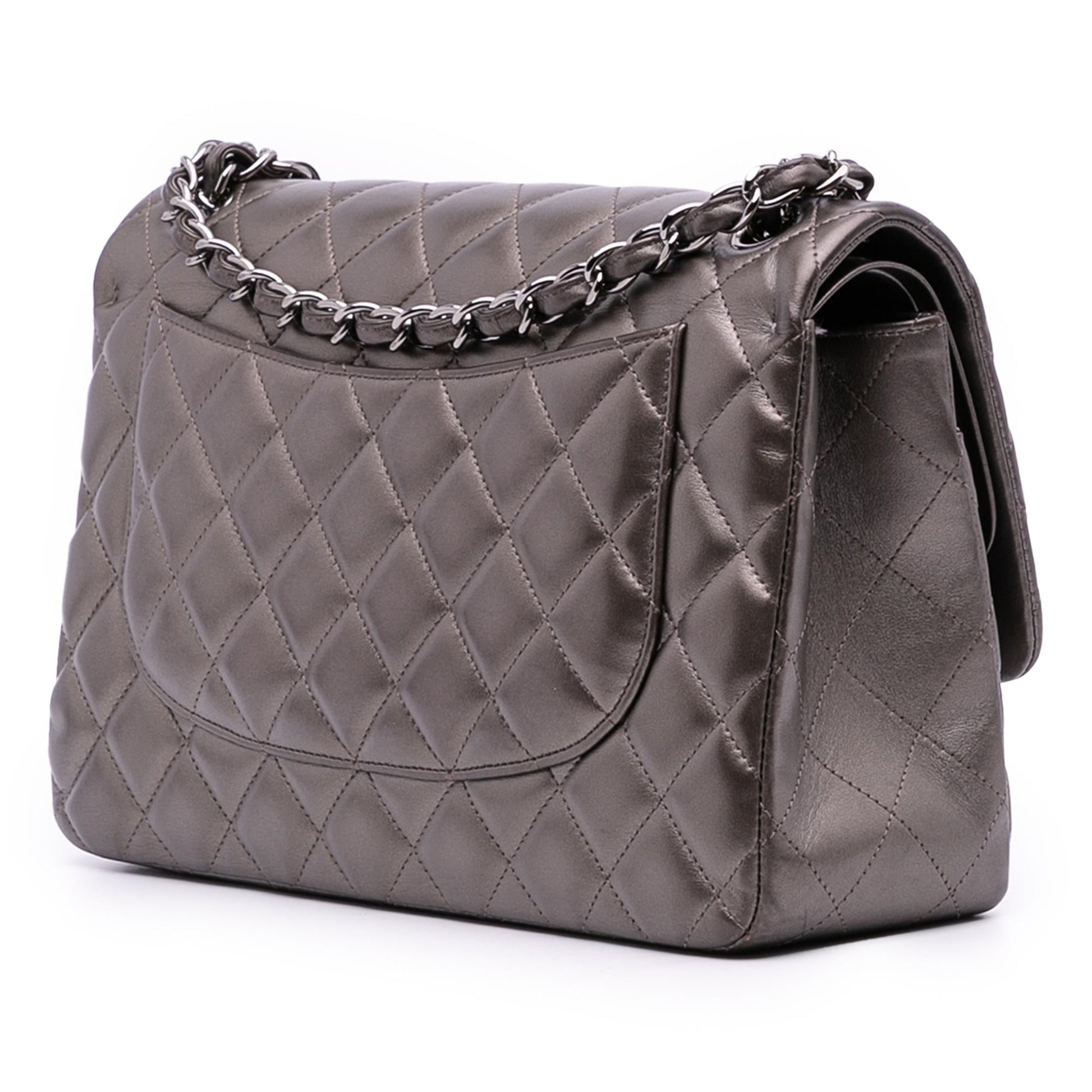 Chanel Jumbo Classic Lambskin Double Flap Handbag Flap 26