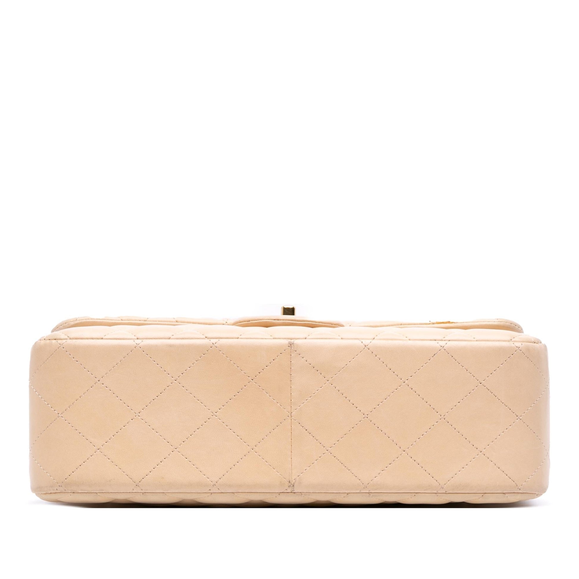 Chanel Jumbo Classic Lambskin Double Flap Handbag Flap 29