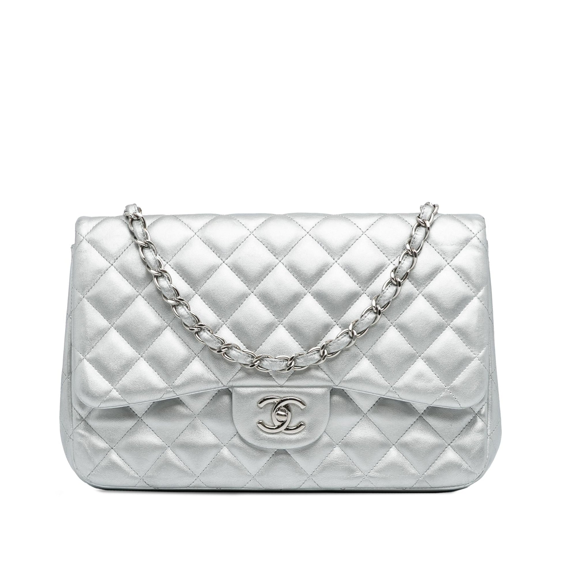 Chanel Jumbo Classic Lambskin Single Flap SHG-jnZgY3 Handbag