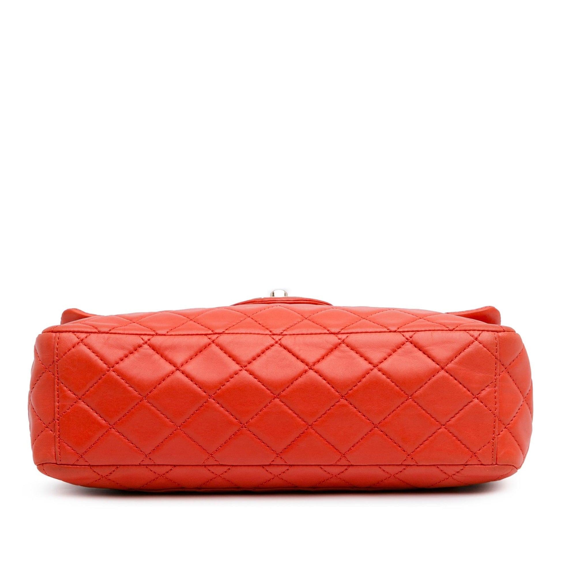 Chanel Jumbo XL Classic Lambskin Single Flap Handbag Shg O9Kjdu