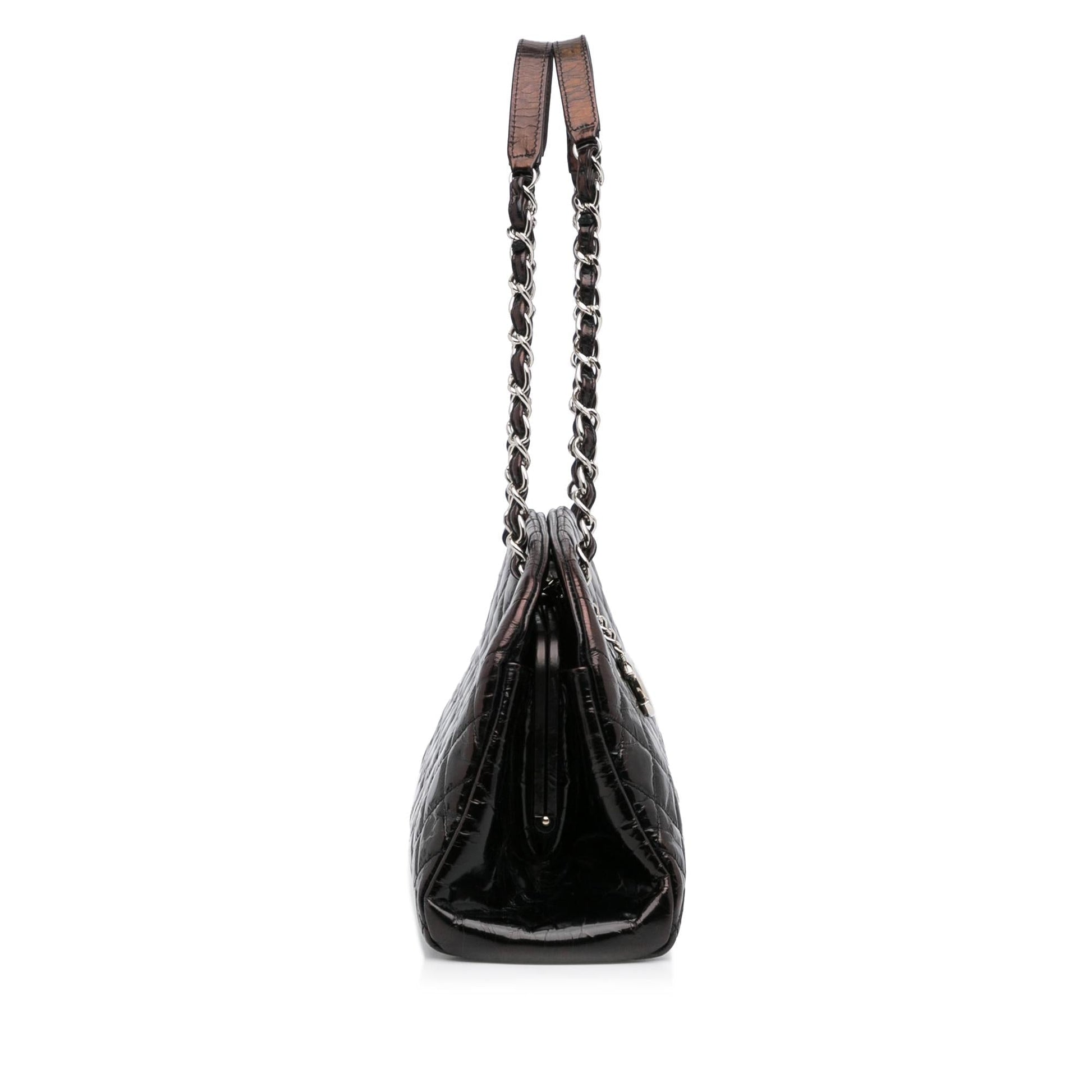 Chanel Just Mademoiselle SHG-UCIKen Handbag