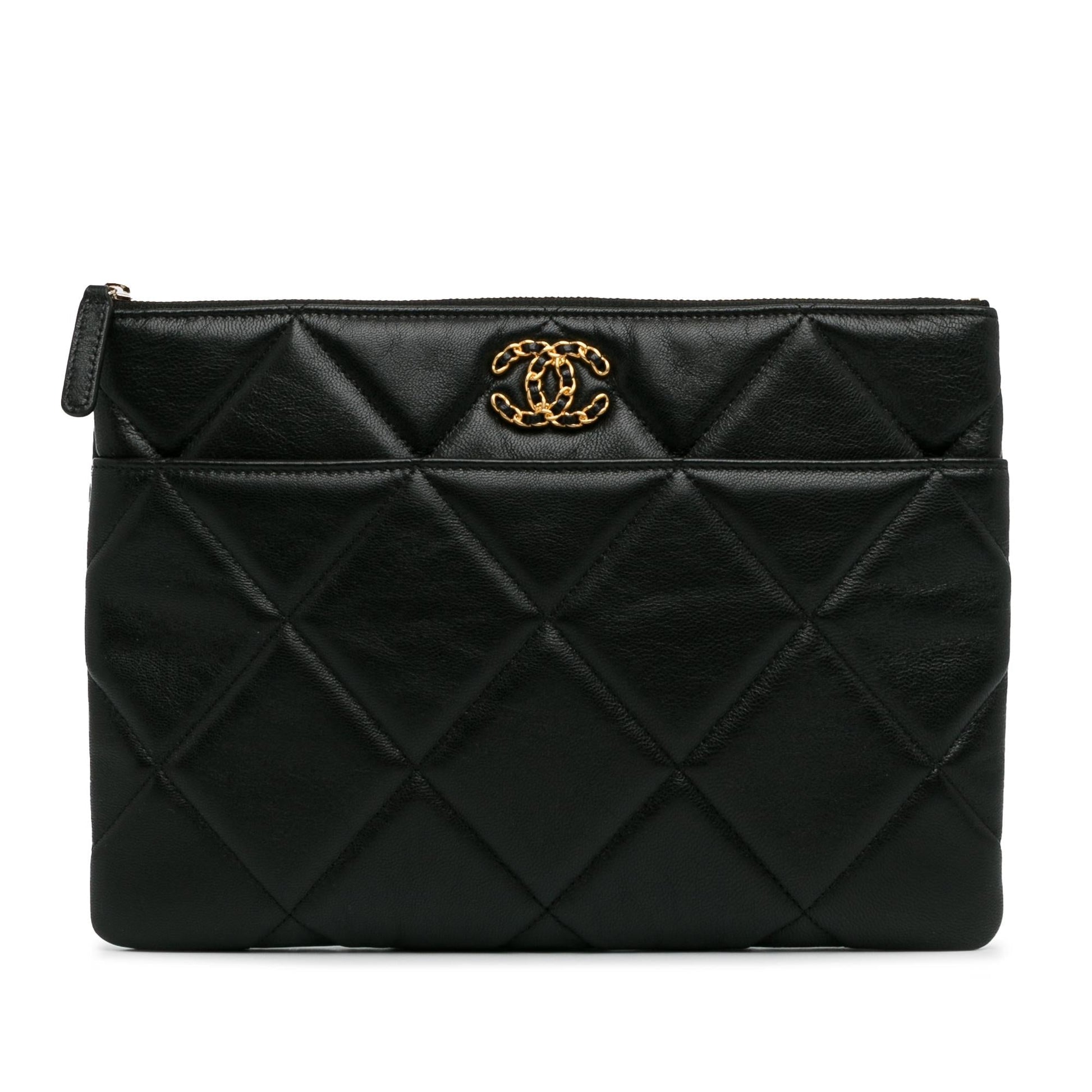 Chanel Lambskin 19 SHG-iQPavE Clutch Bag