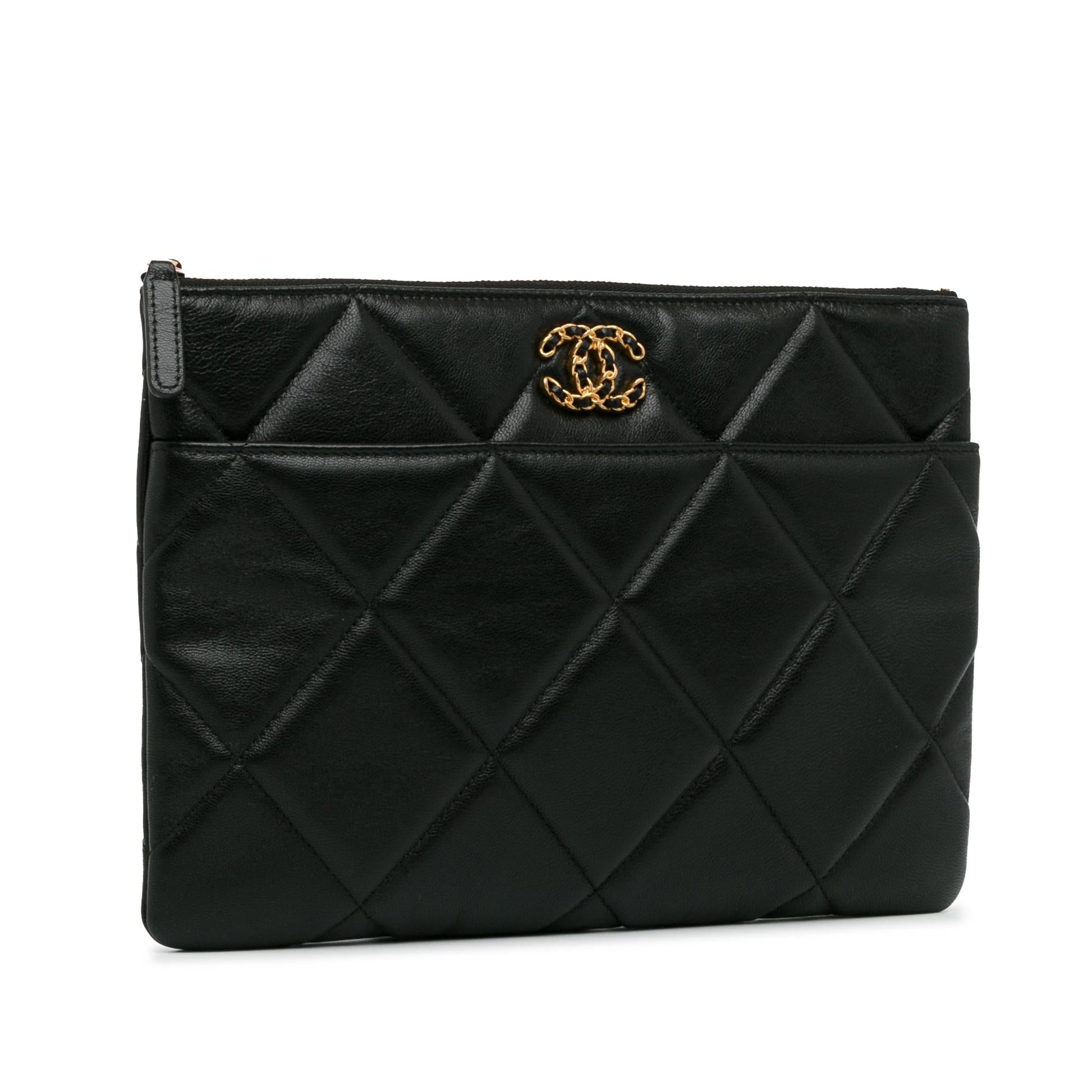 Chanel Lambskin 19 SHG-iQPavE Clutch Bag