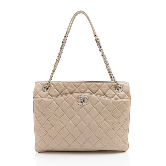 Chanel Lambskin CC Accordion Trio Zipped SHF-wYNTLe Tote Bag