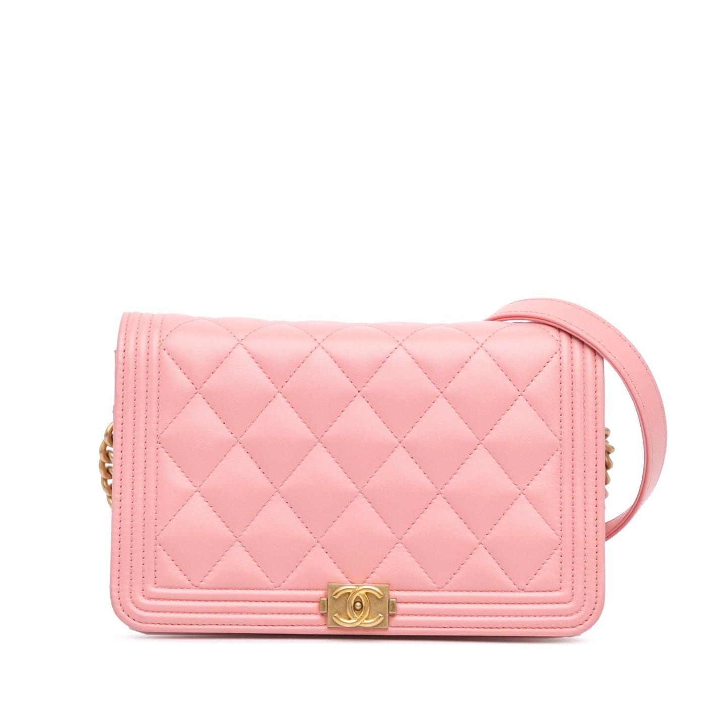 Chanel Lambskin Boy On Wallet Case Shg 2Cstmn