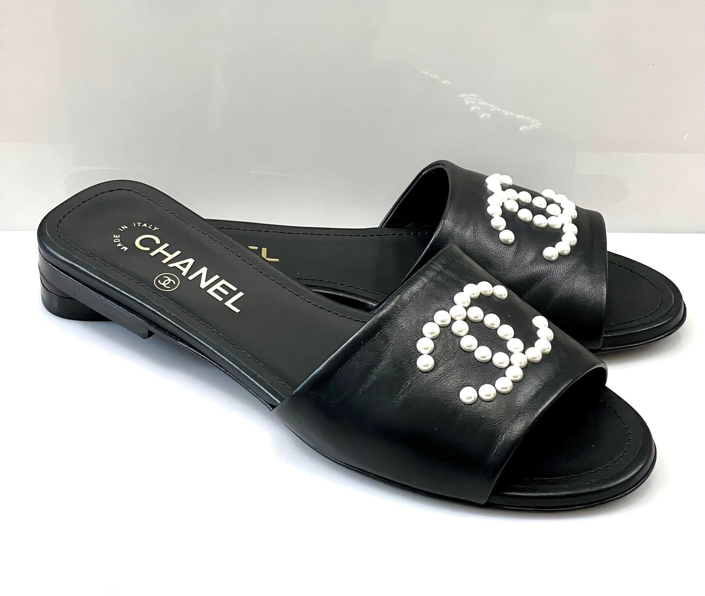 Chanel CC Faux Pearl Lambskin Slide Sandals for Women