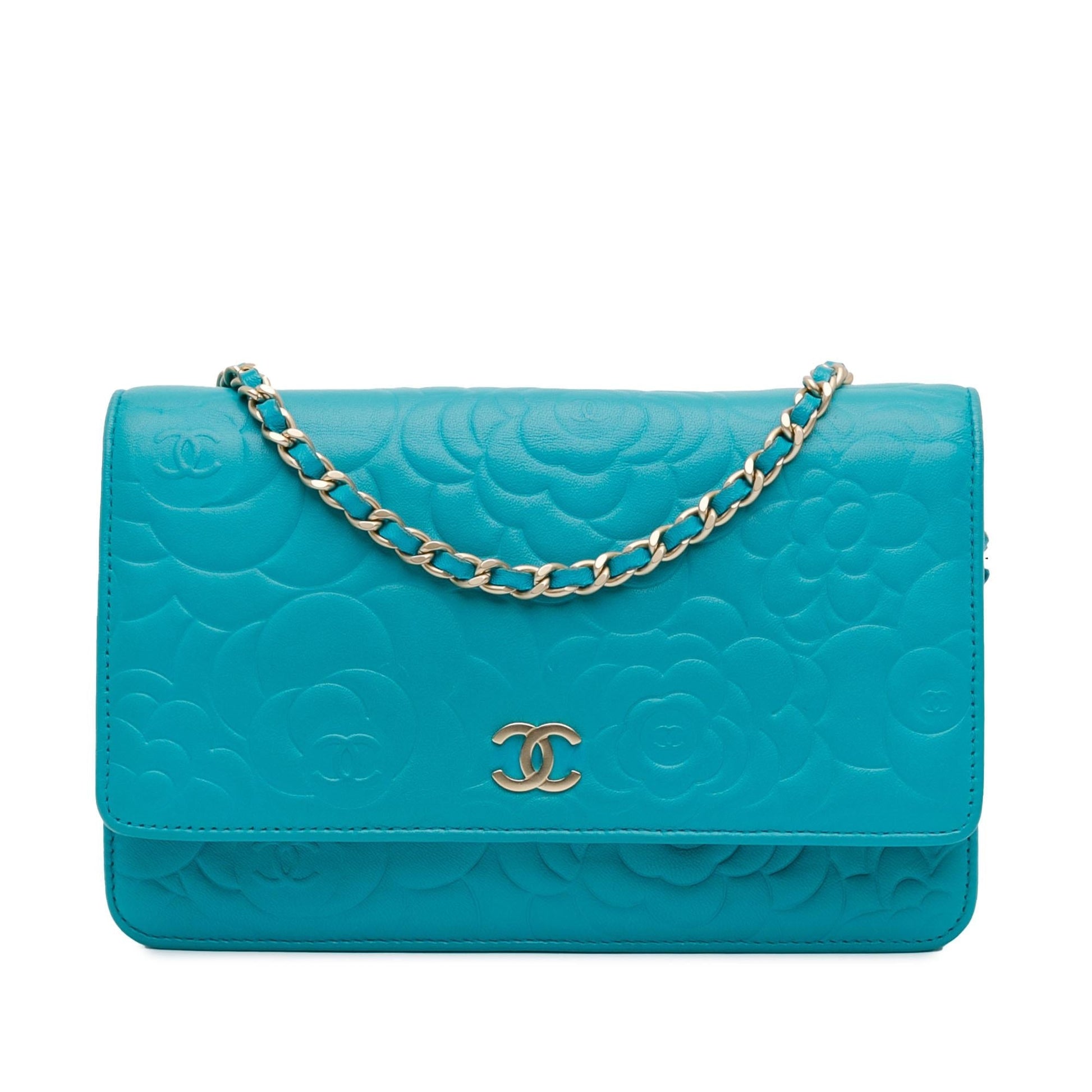 Chanel Lambskin Camellia Embossed On SHG-mlSvTa Wallet Case