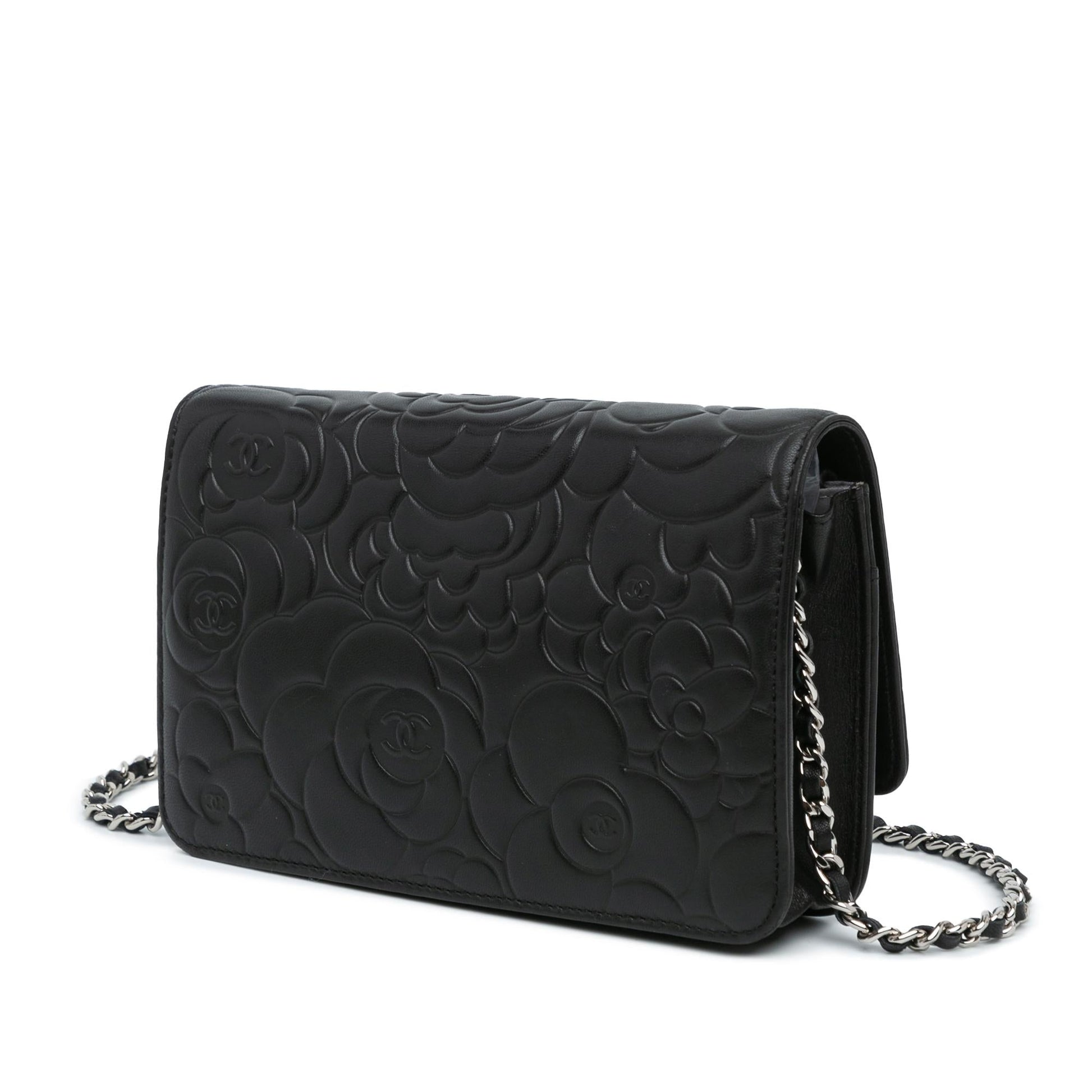 Chanel Lambskin Camellia Embossed On SHG-Jgwe48 Wallet Case
