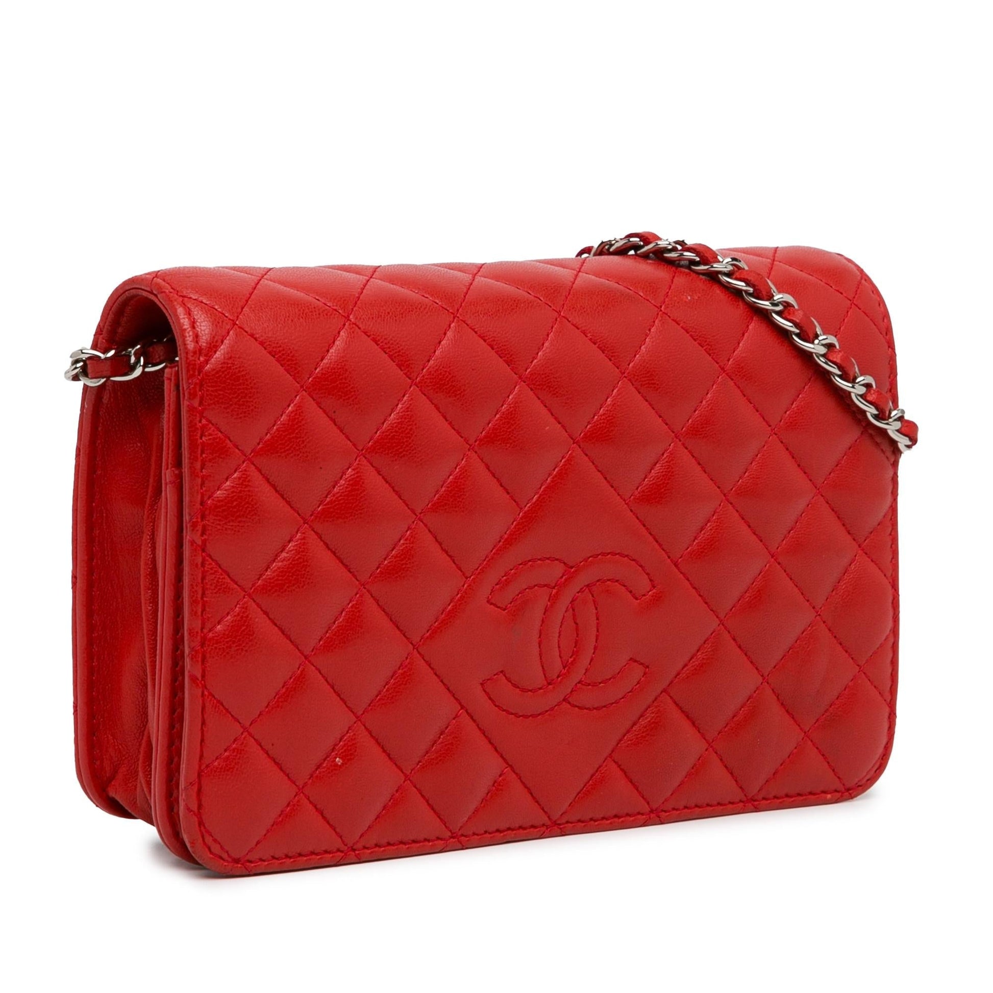 Chanel Lambskin Diamond CC on SHG-K03AWt Wallet Case