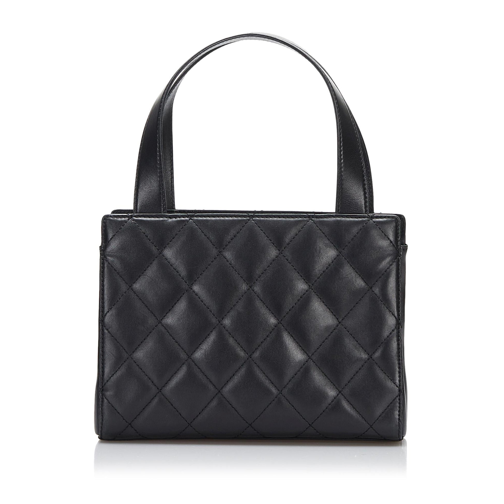 Chanel Lambskin SHG-WGibWp Leather Handbag