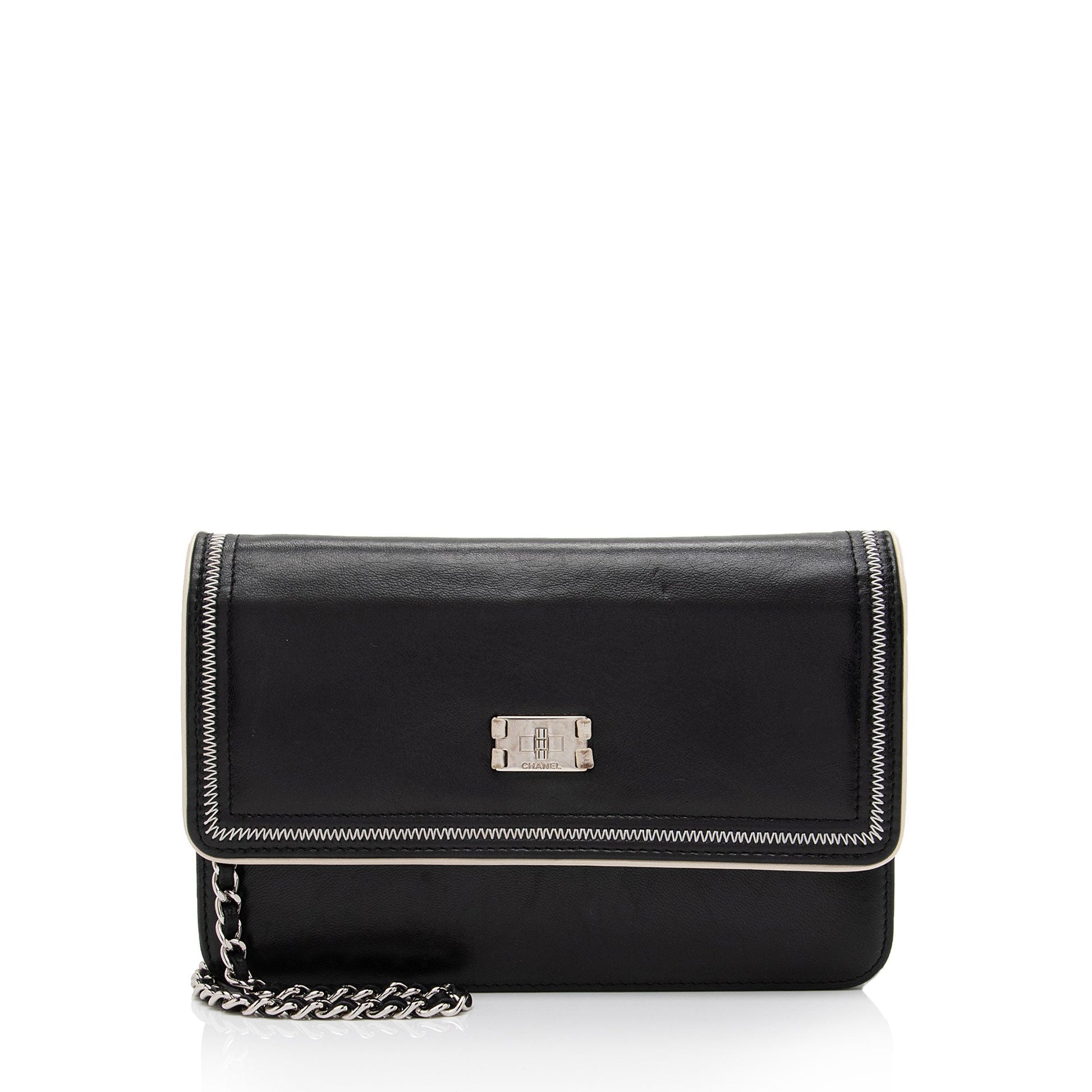 Chanel Lambskin Mademoiselle on SHF-sx6CTr Wallet Case