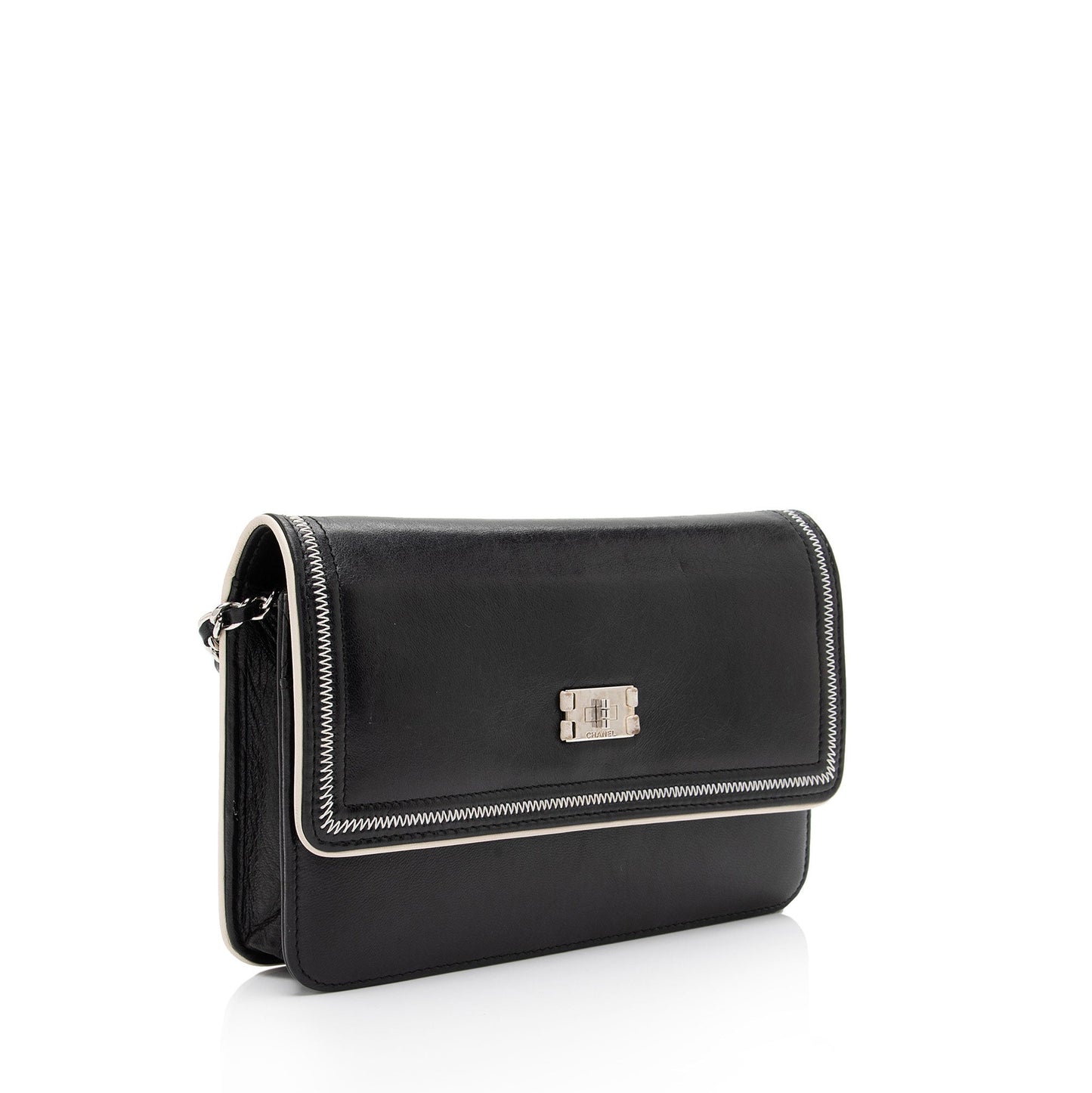 Chanel Lambskin Mademoiselle on SHF-sx6CTr Wallet Case