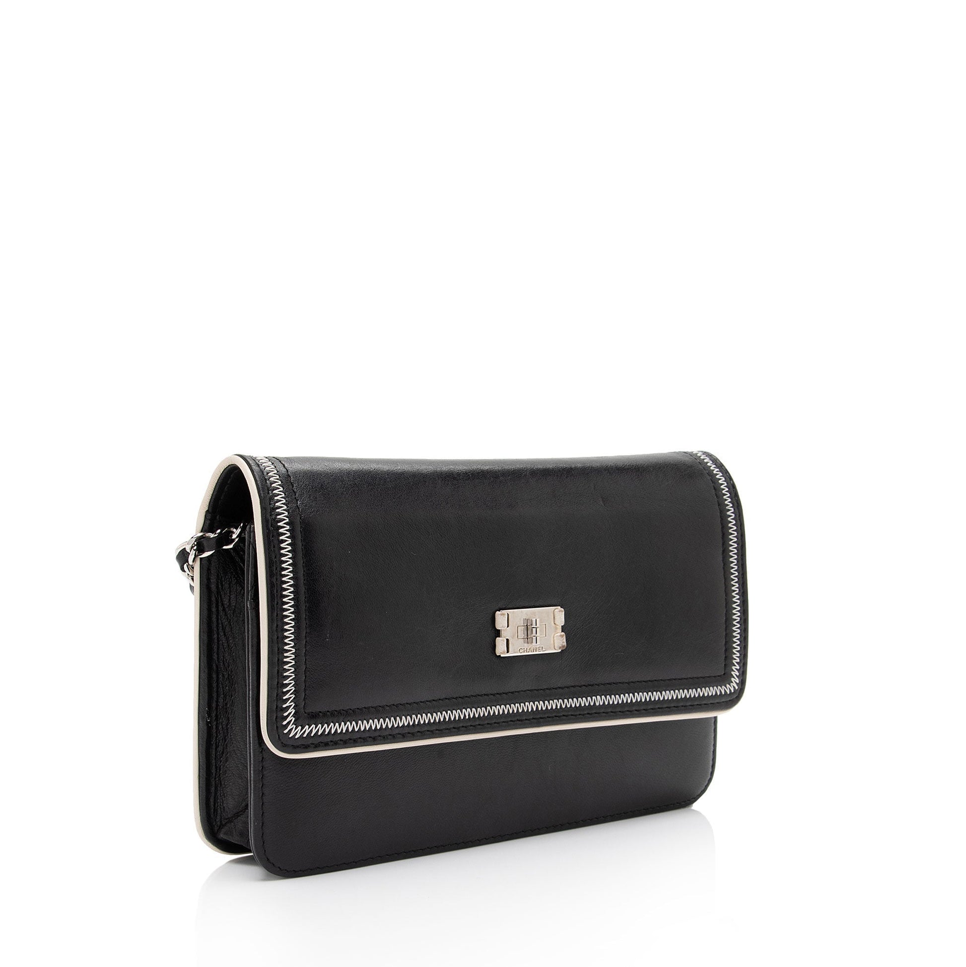 Chanel Lambskin Mademoiselle on SHF-sx6CTr Wallet Case