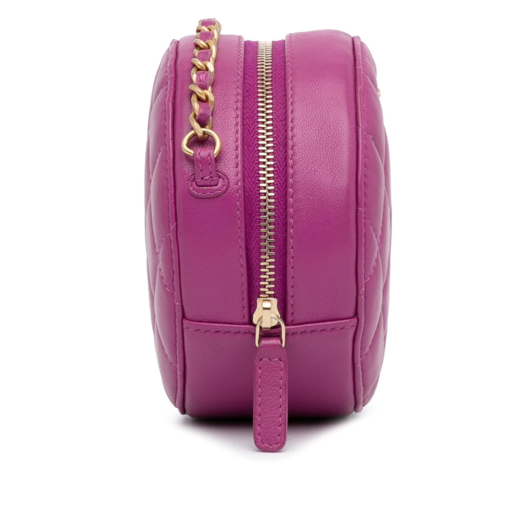 Chanel Lambskin Pearl Crush Round SHG-T1Ji2T Clutch Bag