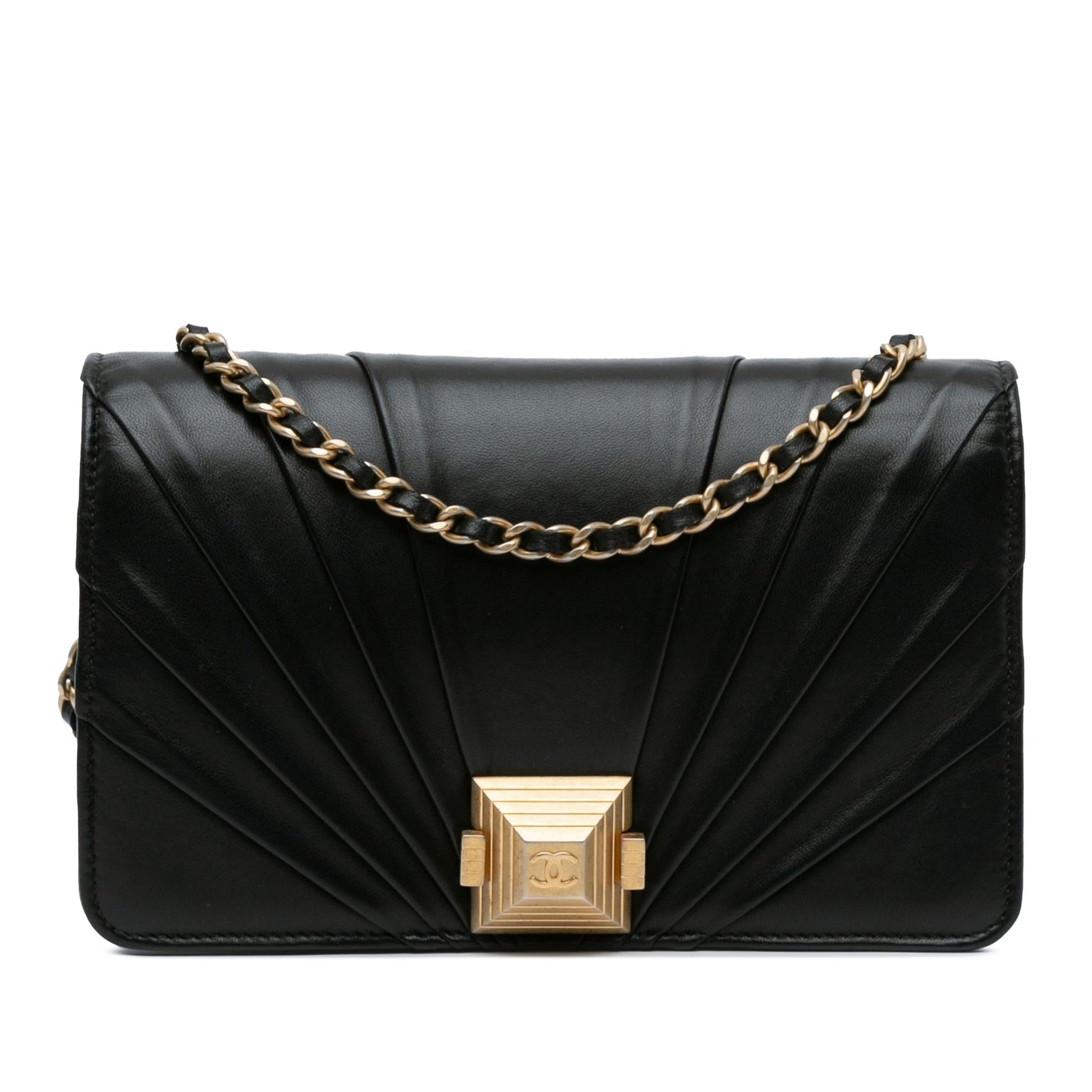 Chanel Lambskin Pyramid On SHG-Xyd0cJ Wallet Case