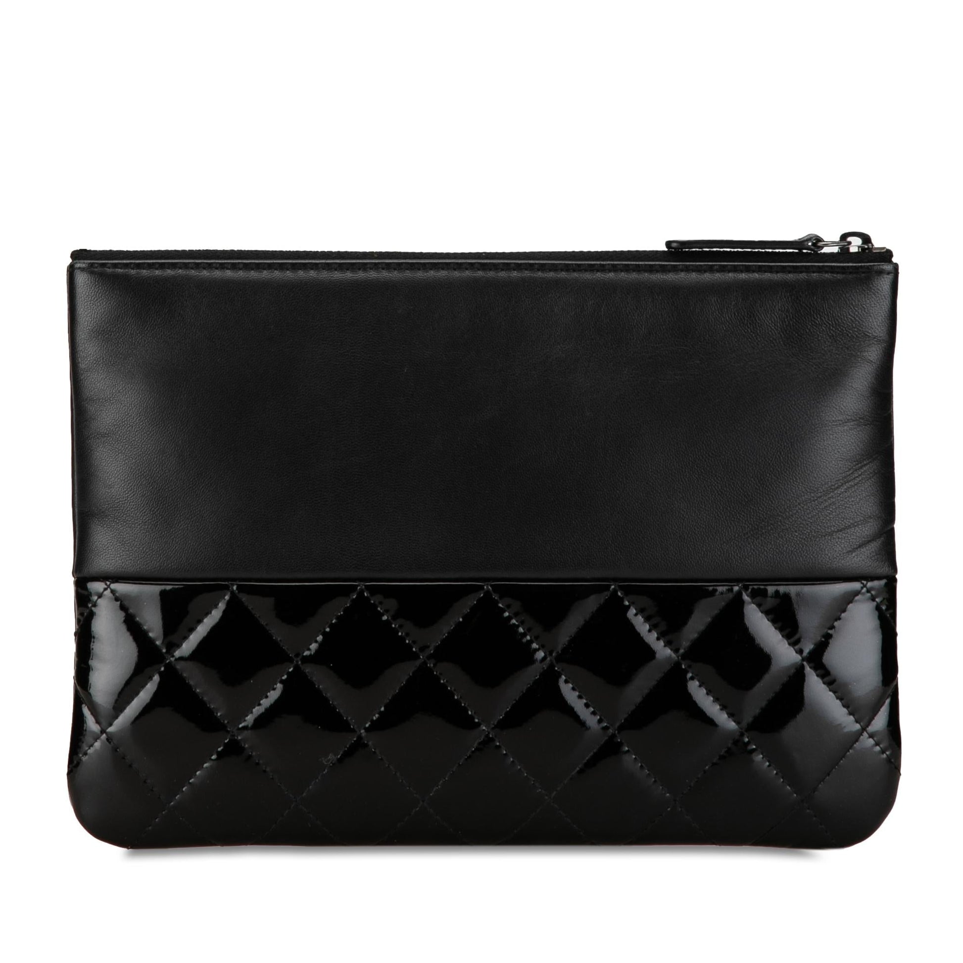 Chanel Lambskin Quilted Patent O SHG-nuBGKM Clutch Bag