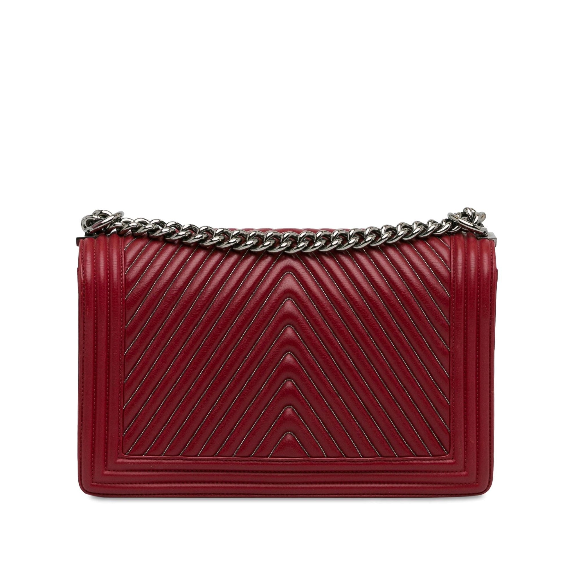Chanel Embellished Calfskin Chevron Boy Flap SHG-HF4Dqm Handbag