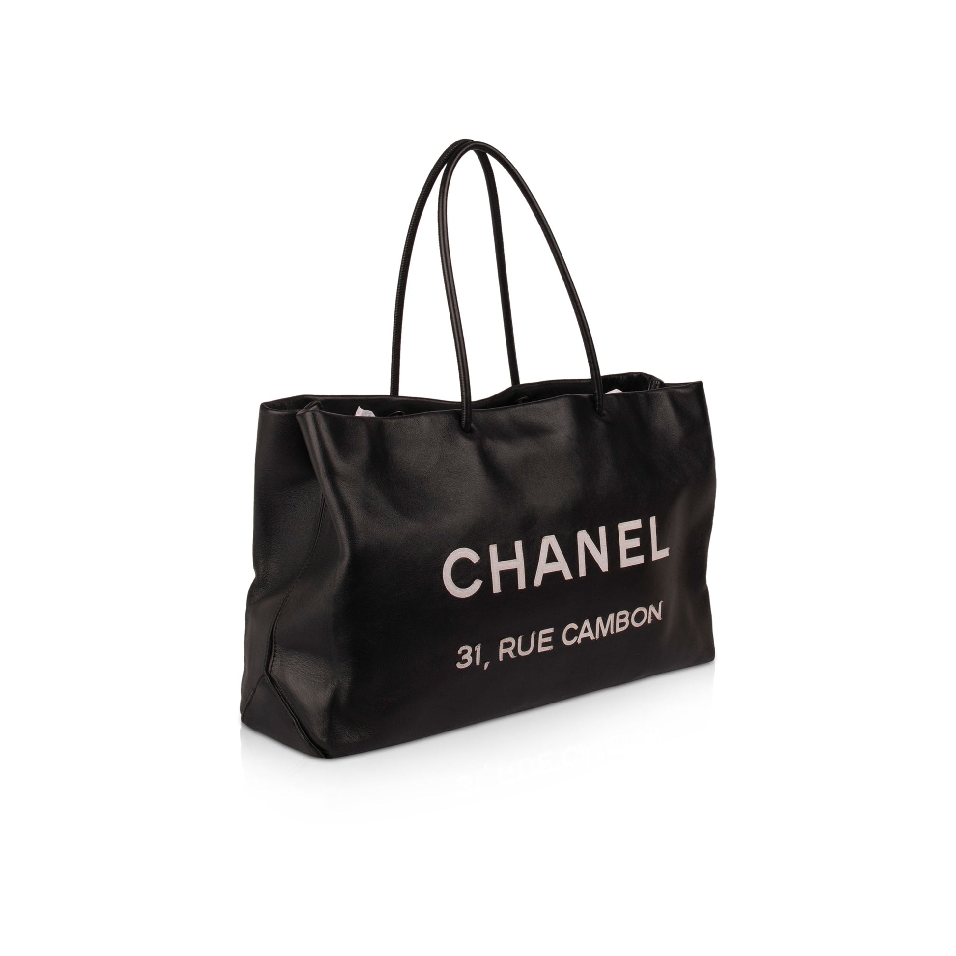 Chanel Essential Shopping Travel Bag