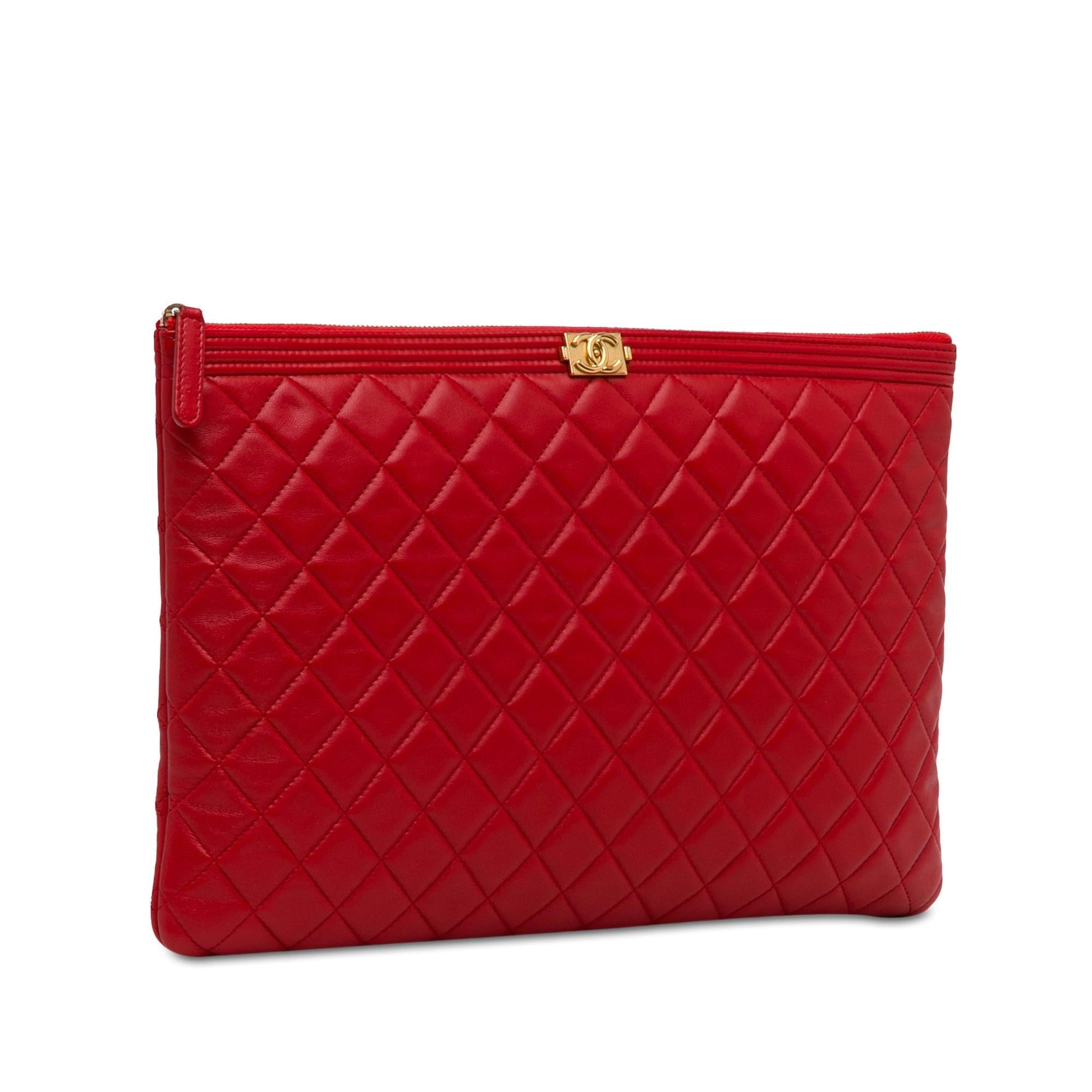 Chanel Lambskin Boy Zip SHG-ZB17in Handbag