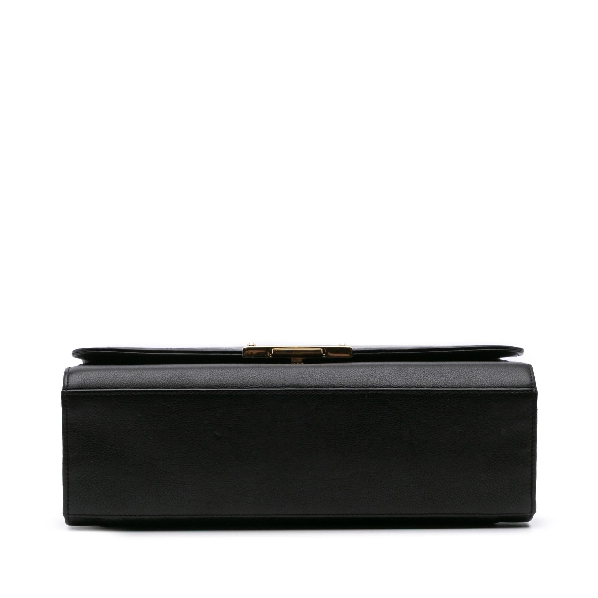 Chanel Quilted Calfskin Label Click Flap Handbag