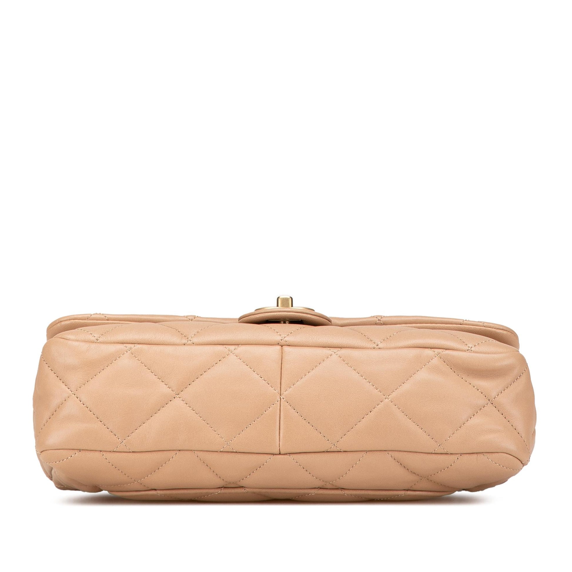 Chanel Quilted Lambskin Funky Town Flap SHG-EOFWXo Handbag