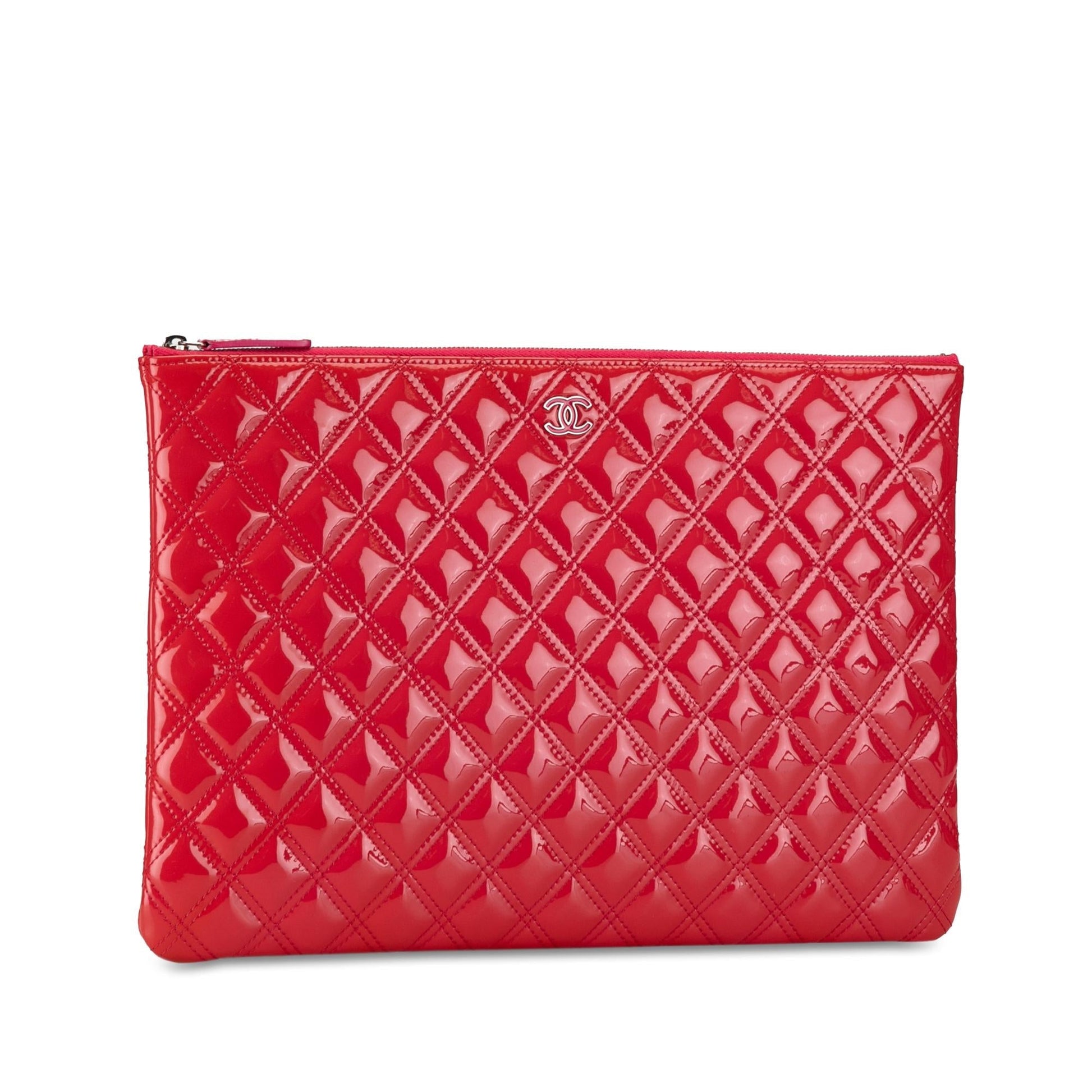Chanel Quilted Patent O SHG-5Pt1t3 Leather Clutch Bag