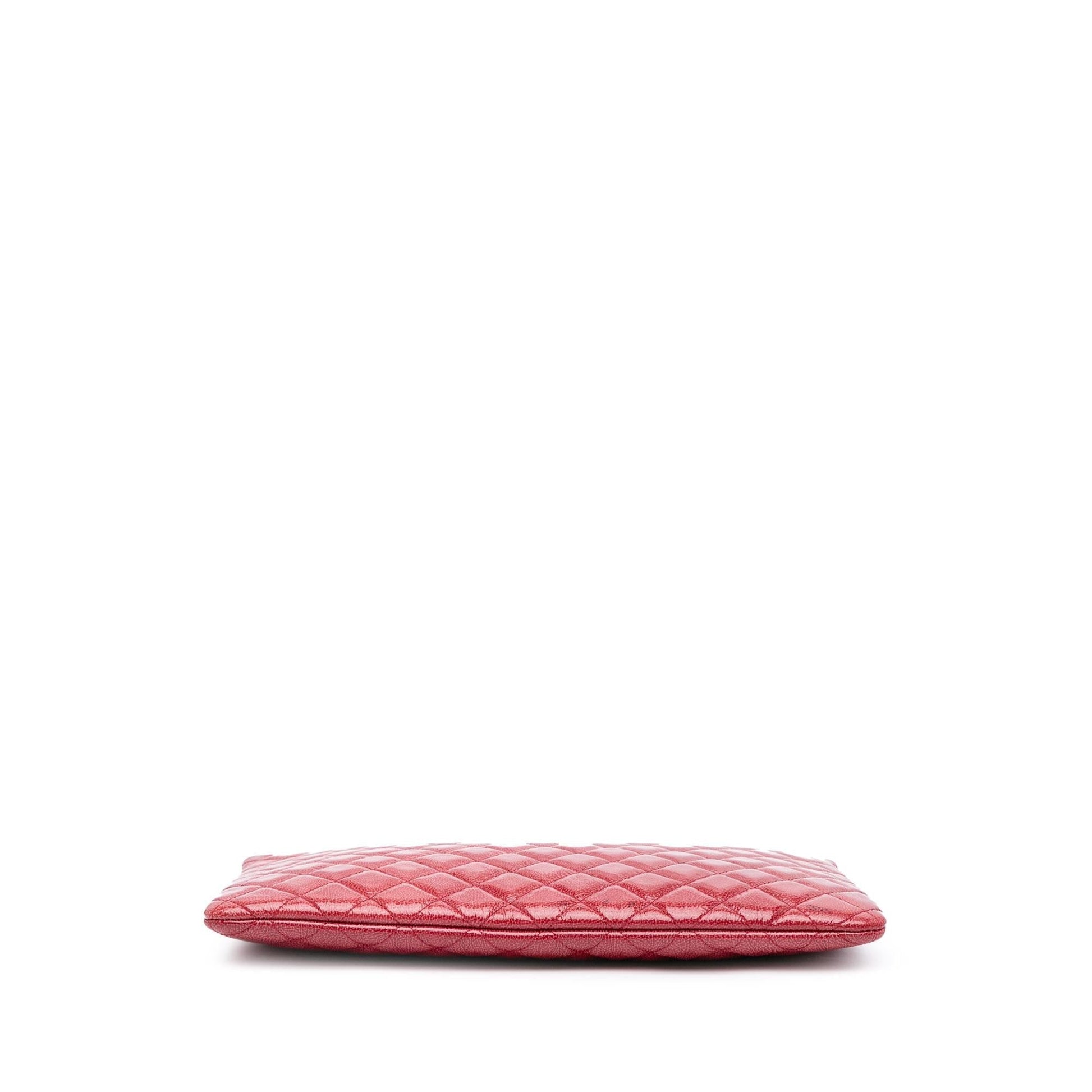 Chanel Quilted Patent O Clutch Bag Clutch 1