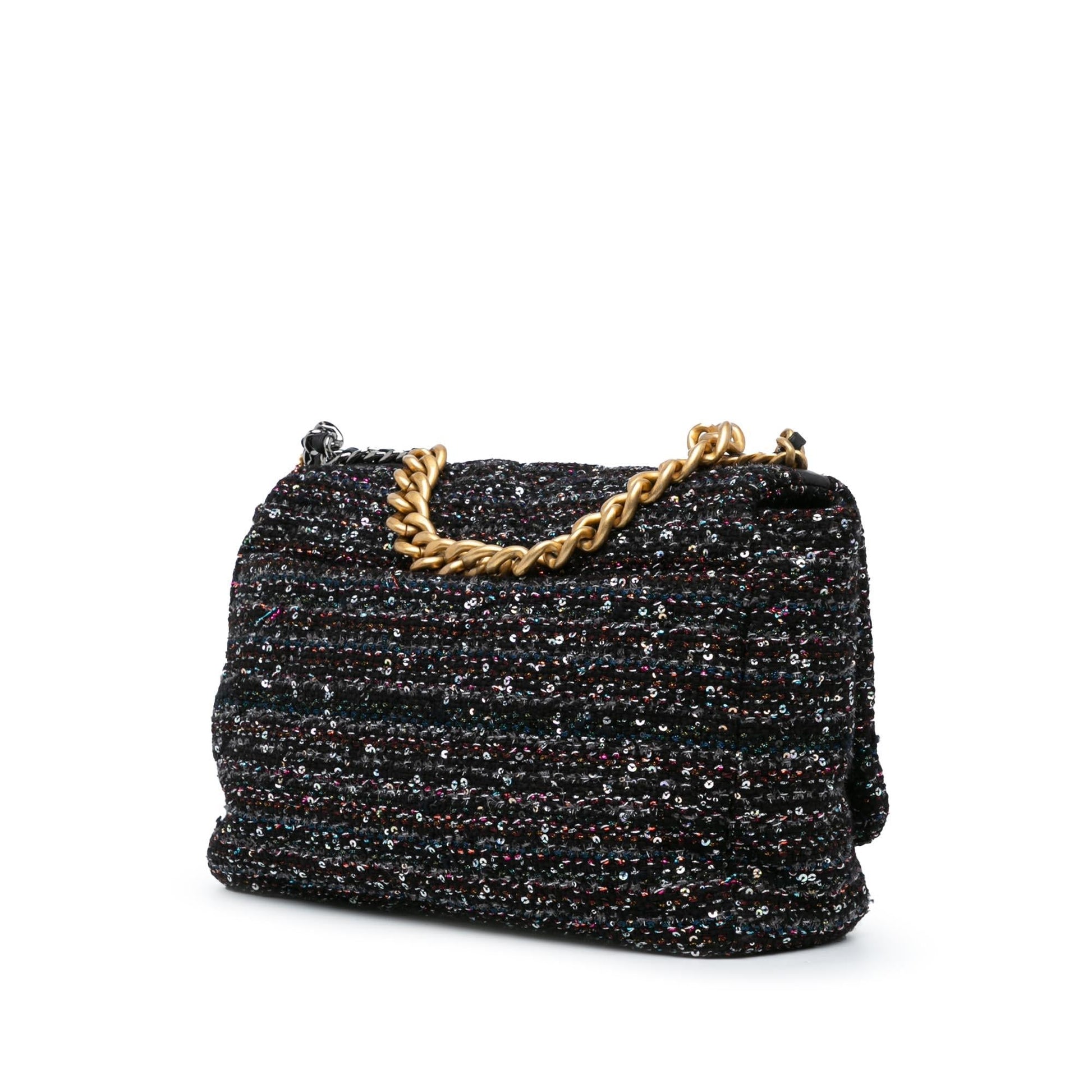 Chanel Tweed 19 Flap SHG-XMDikb Handbag