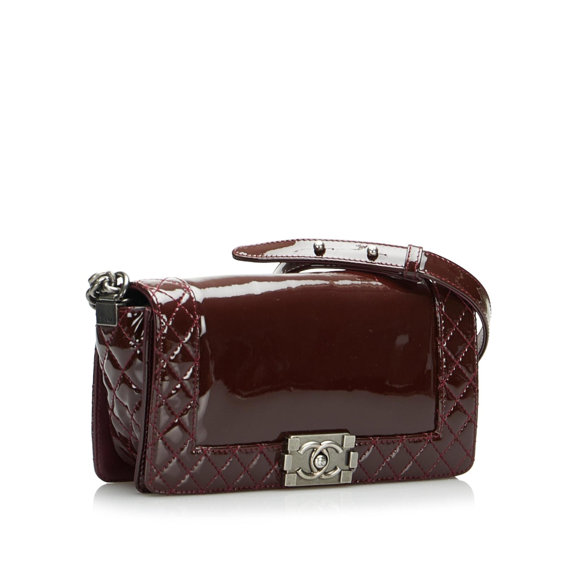 Chanel Le Boy Flap Reverso SHG-m2fz7y Handbag