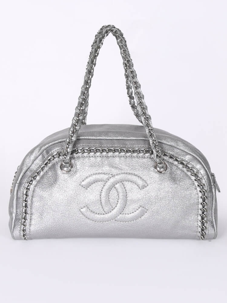 Chanel LUXE LIGNE Silver Leather Handbag