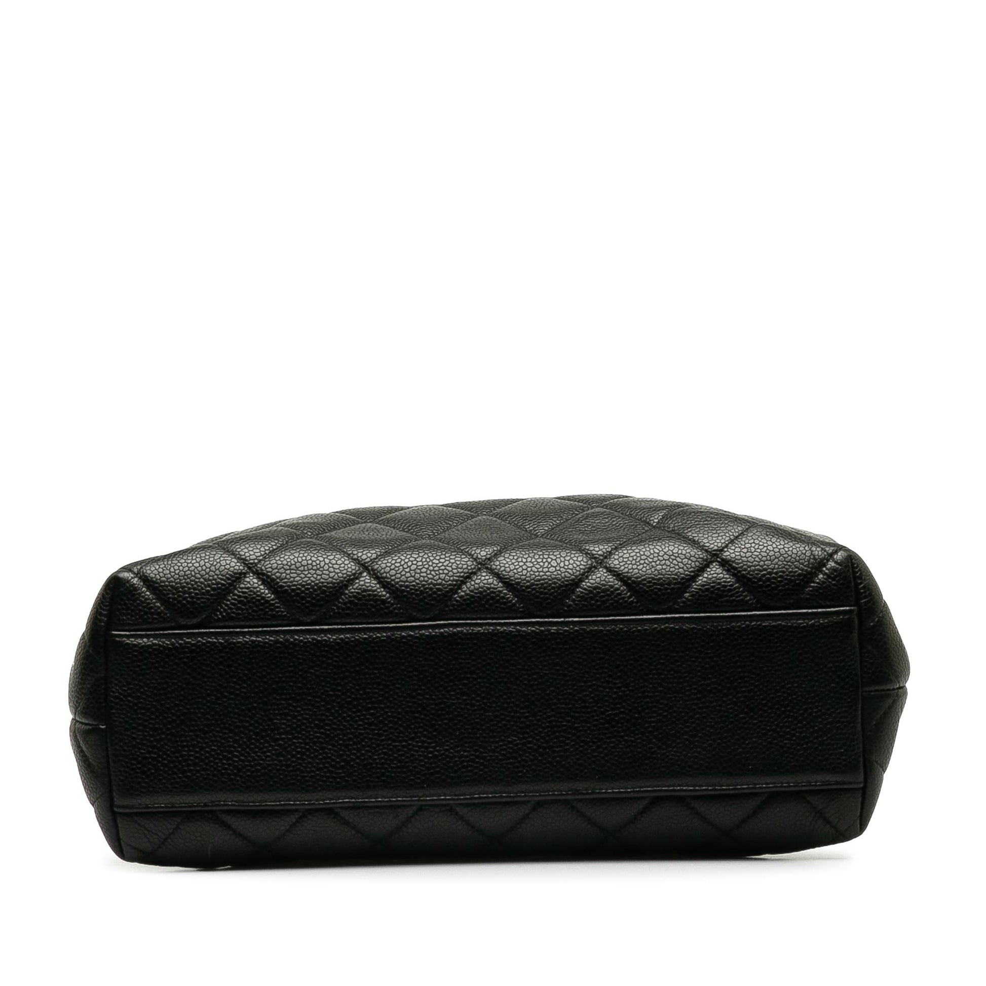 Chanel Matelasse Caviar Leather Tote (SHG-DSQjnP)