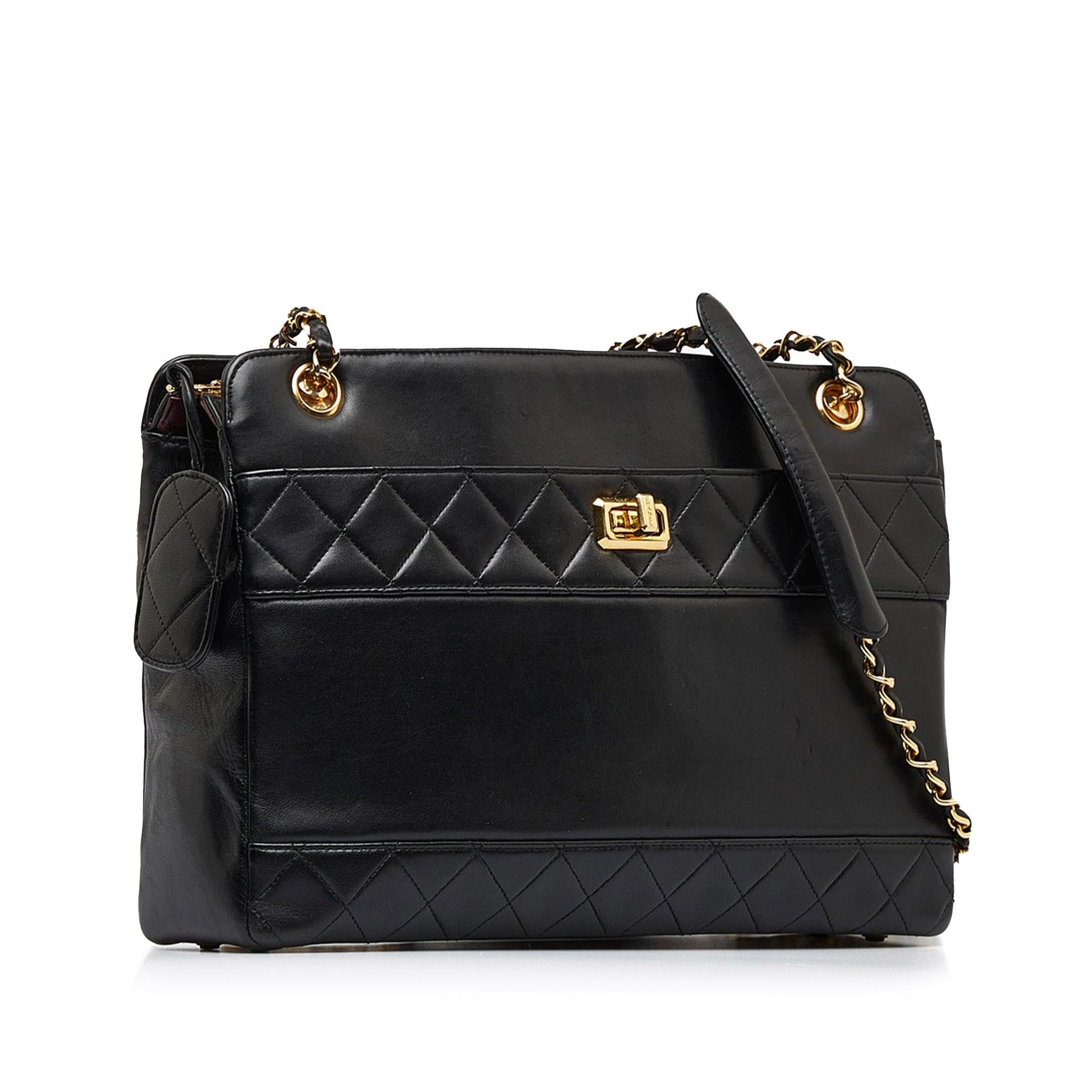 Chanel Matelasse Lambskin SHG-gbepOg Crossbody Bag