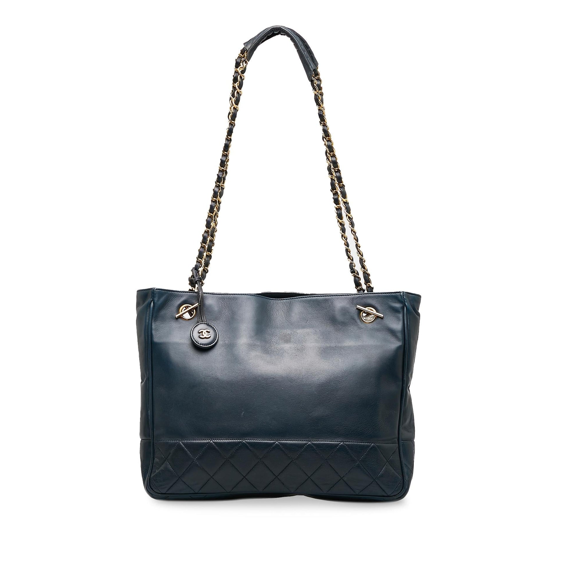 Chanel Matelasse Lambskin SHG-10qrs3 Tote Bag
