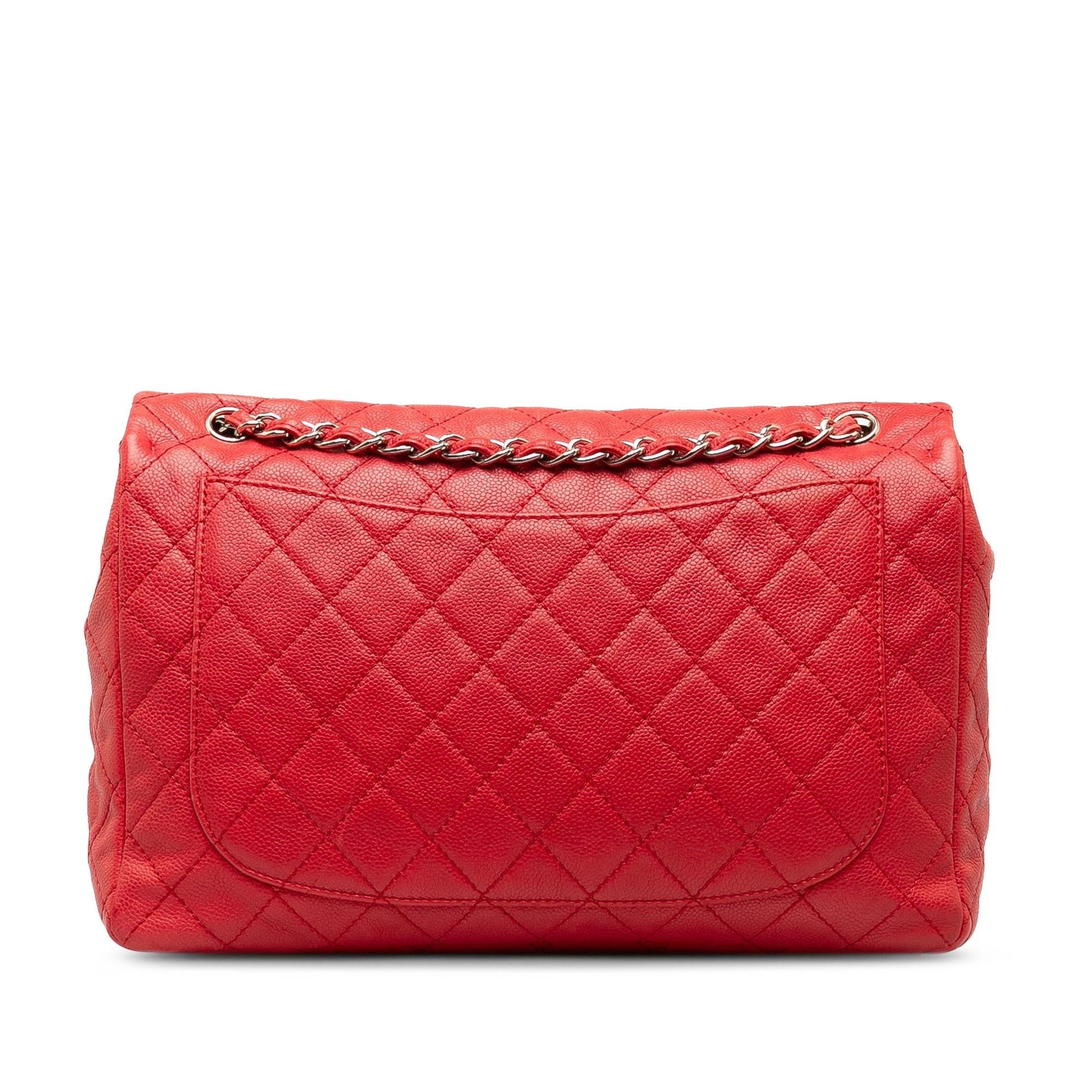 Chanel Maxi Caviar Soft Flap SHG-CWzo1H Shoulder Bag