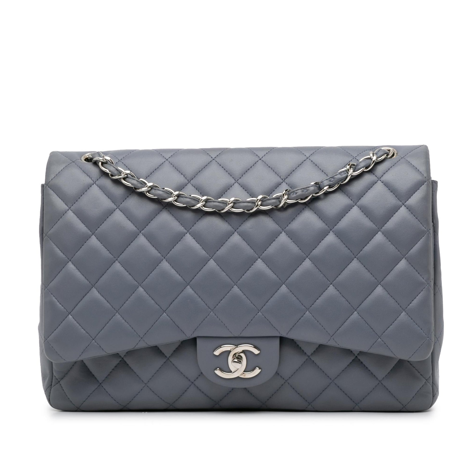 Chanel Maxi Classic Lambskin Double Flap SHG-T5w6E8 Handbag