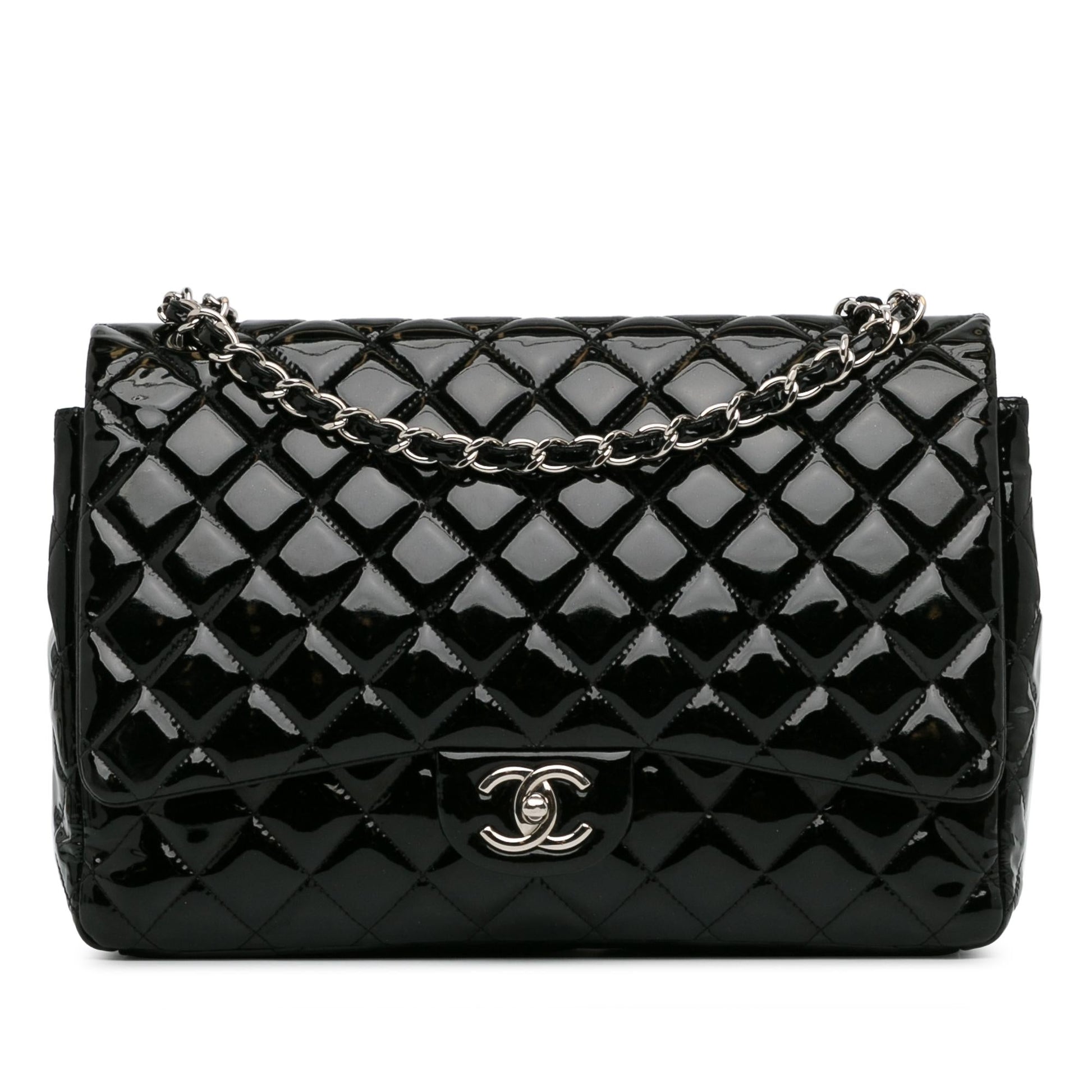 Chanel Maxi Classic Patent Double Flap SHG-Kp6Vq5 Handbag
