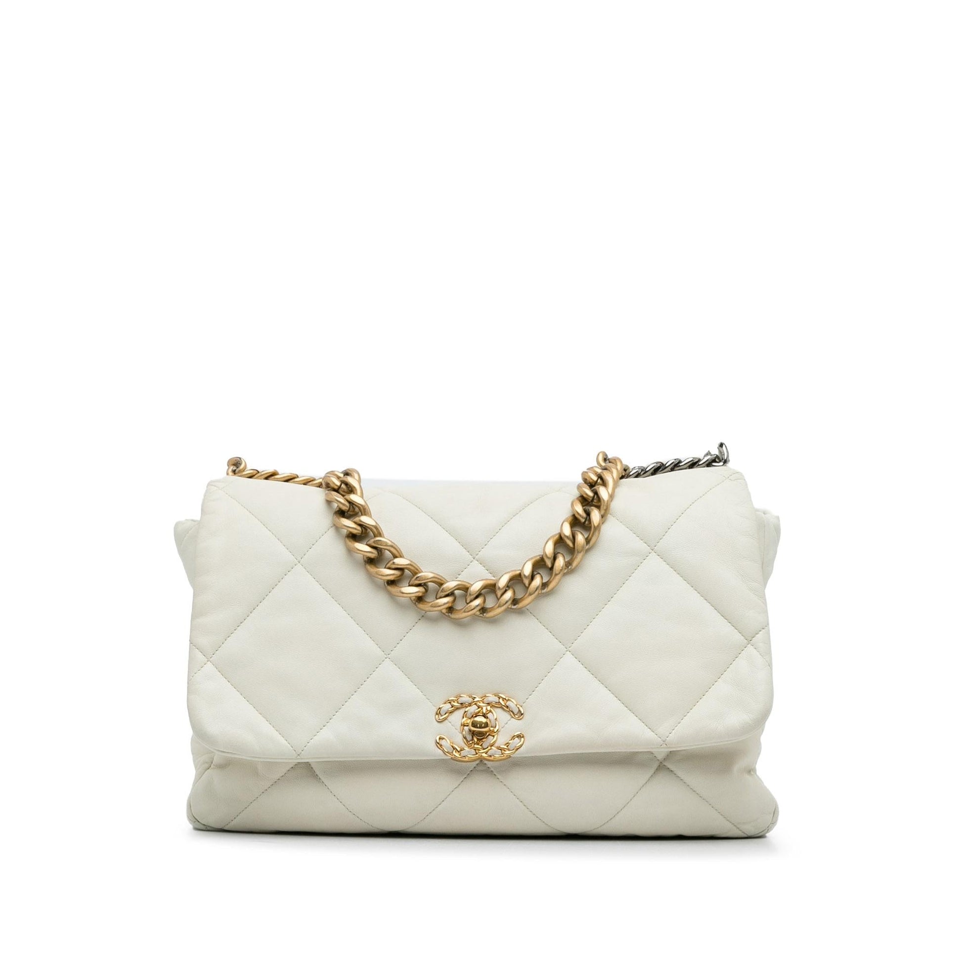 Chanel Maxi Lambskin 19 Flap SHG-On907h Handbag