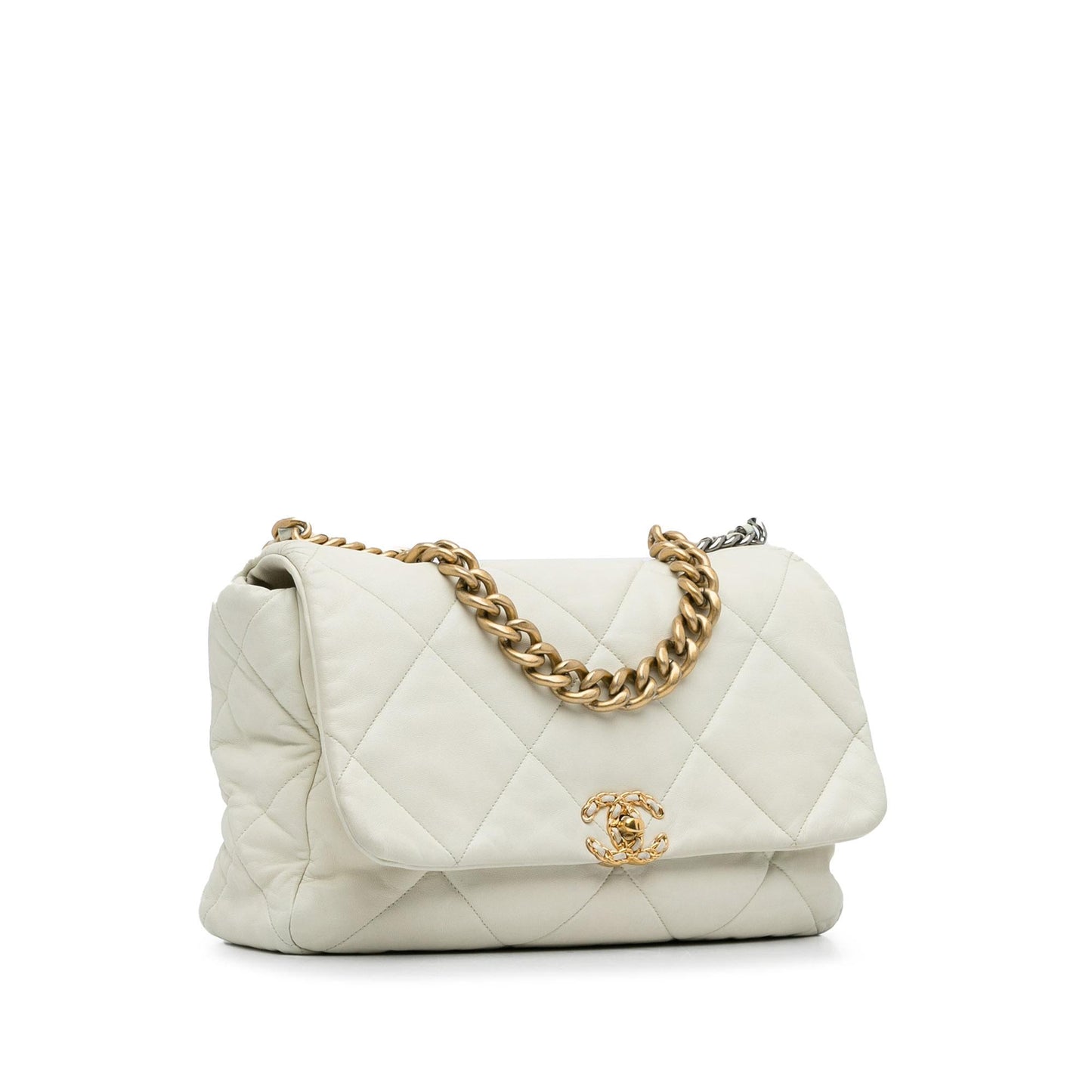 Chanel Maxi Lambskin 19 Flap (Shg-On907H) Bag