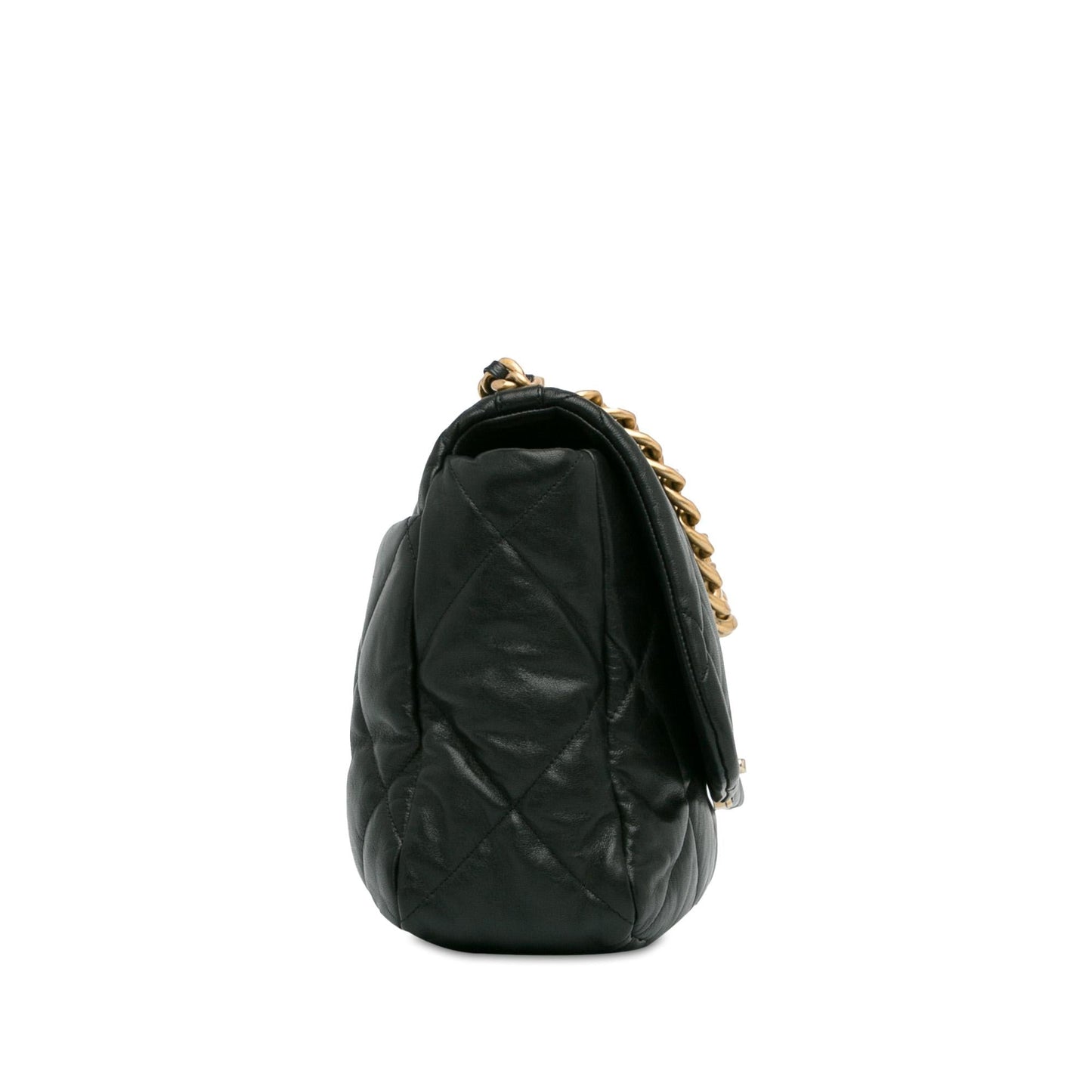 Chanel Maxi Lambskin 19 Flap (Shg-Xugrcp) Bag