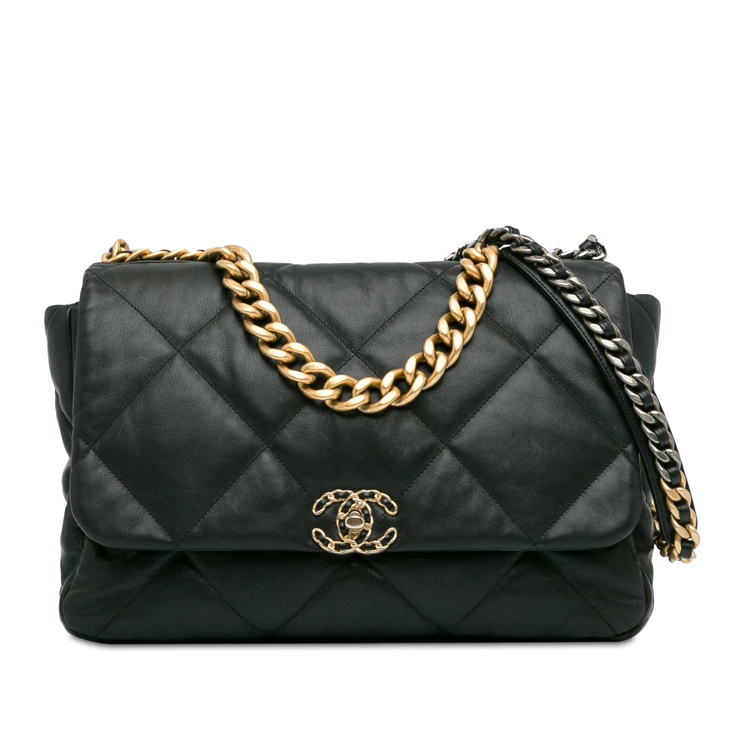 Chanel Maxi Lambskin 19 Flap (Shg-Xugrcp) Bag